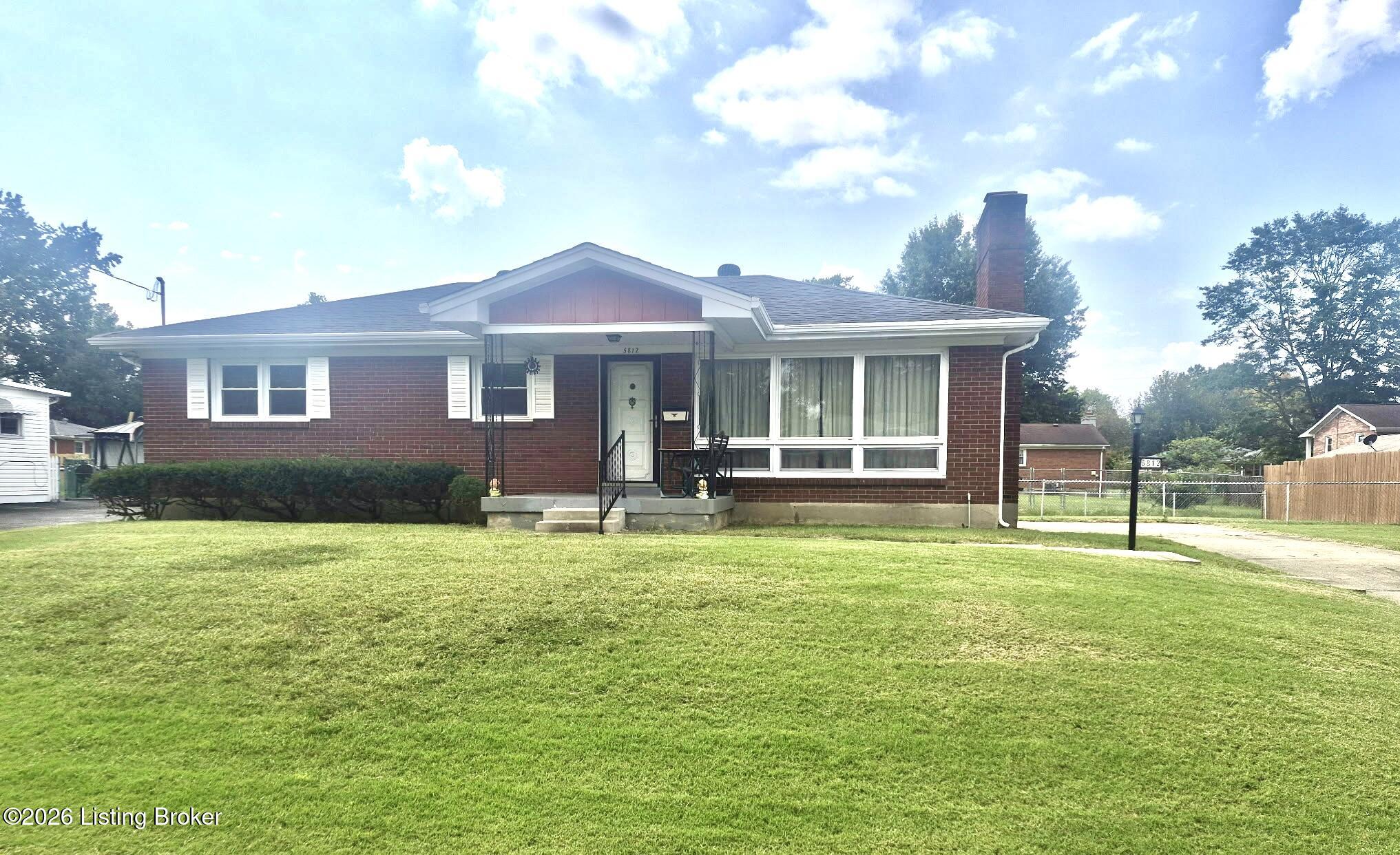 5812 Hornbeam Ln — photo