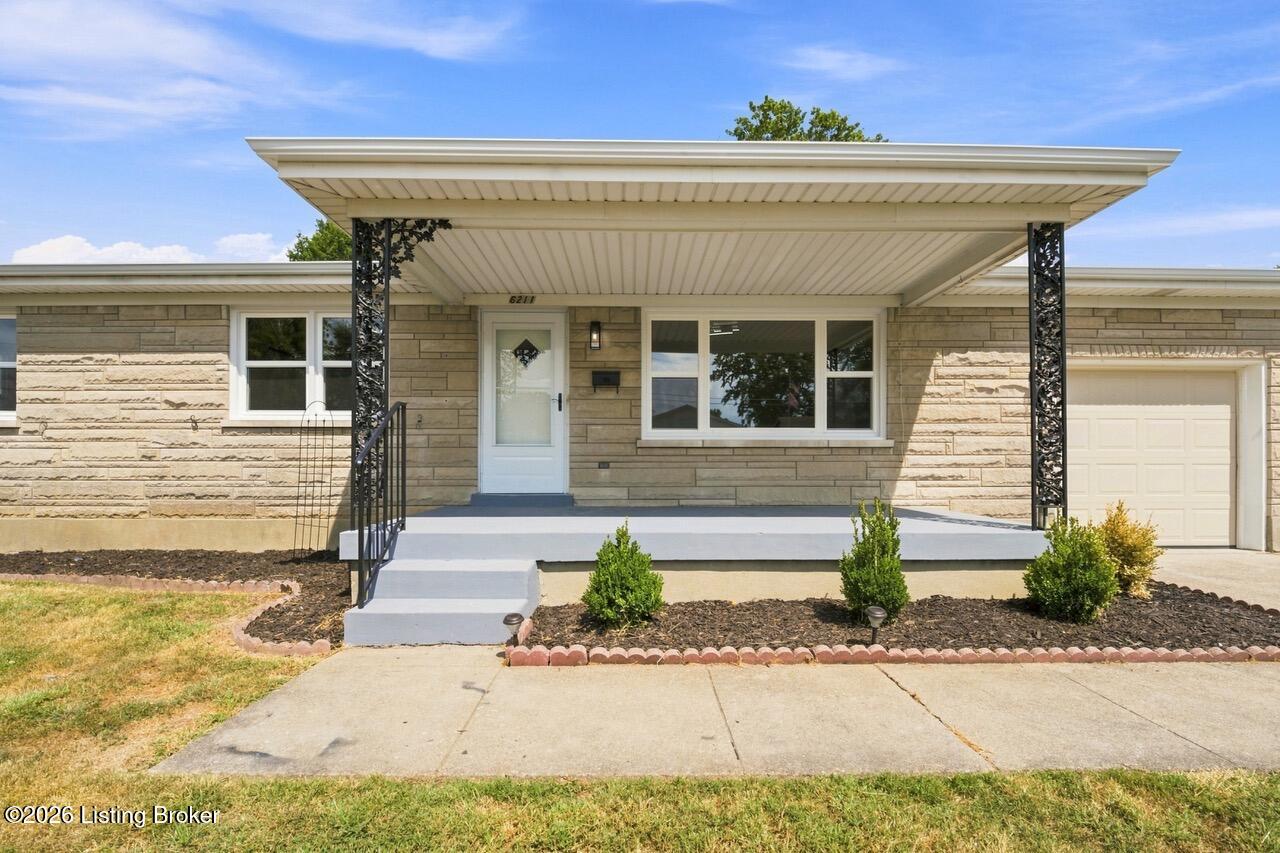 6211 Maywick Rd — photo