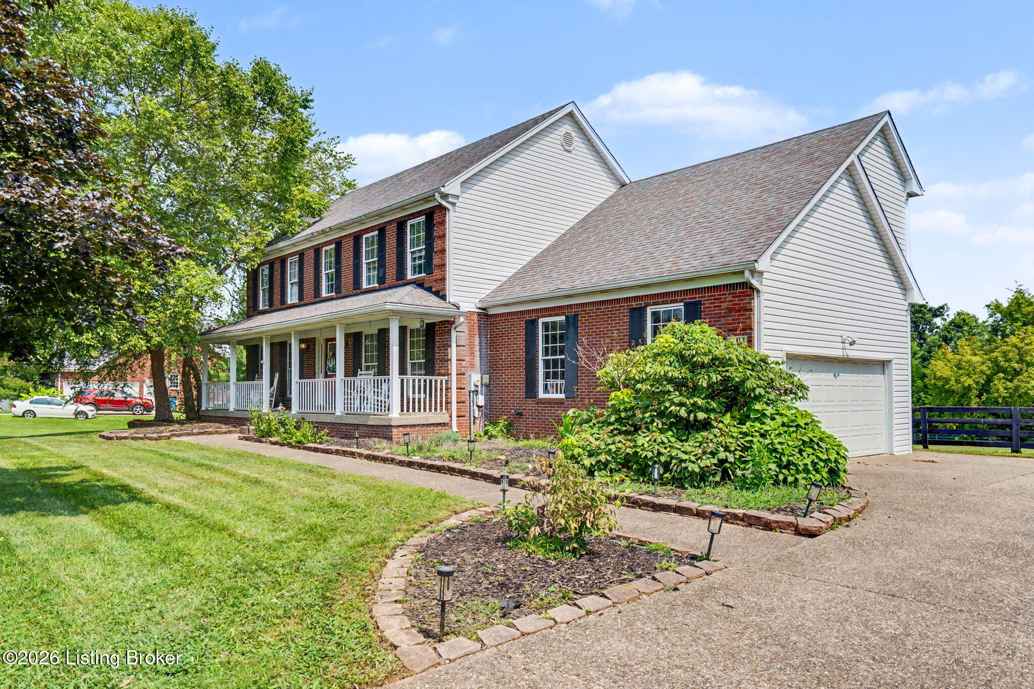 5103 Fox Run Rd, Buckner, KY 40010 — photo 2