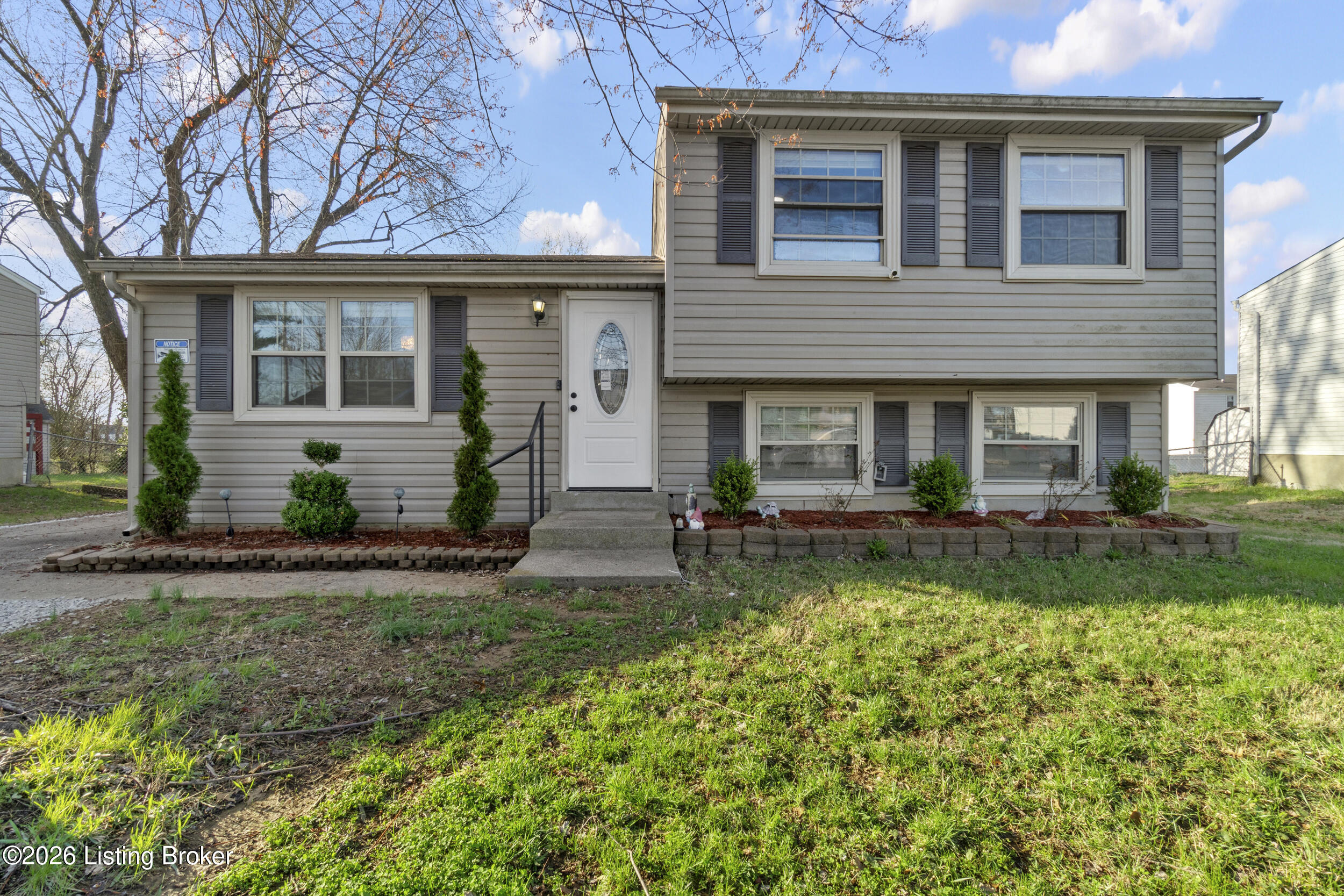 5512 Antle Dr — photo