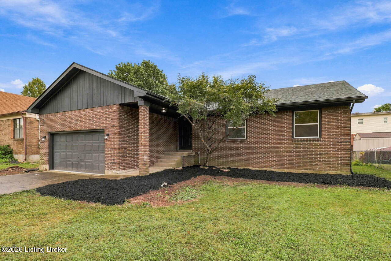 9008 Green Garden Ct — photo