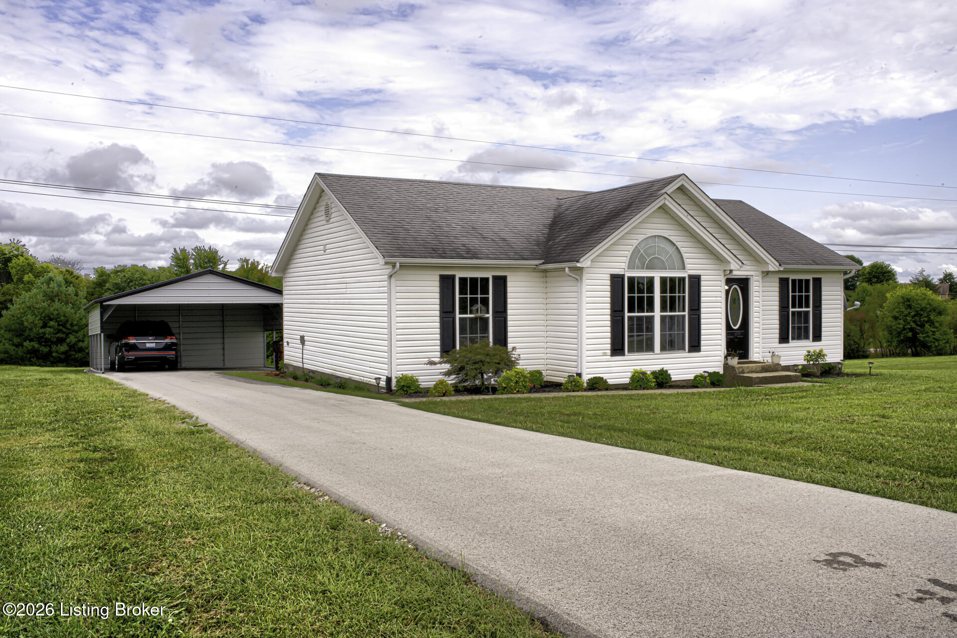 501 Winter Dr — photo