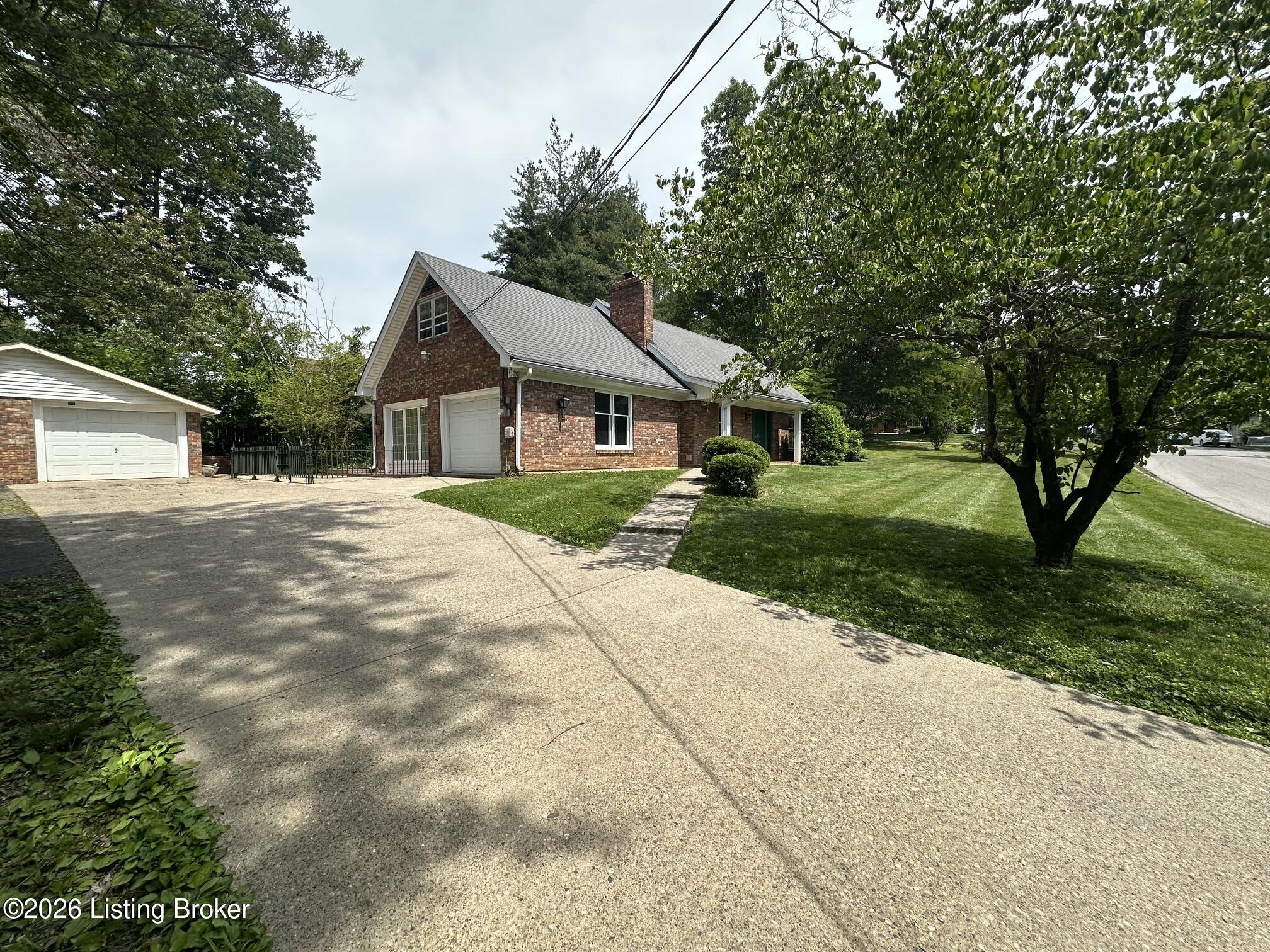 634 Cherrywood Dr — photo