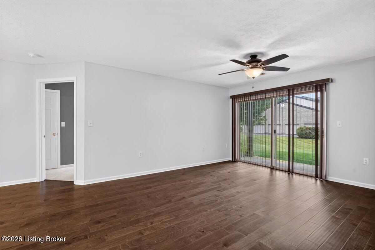 5301 Pacer Ln Apt 102 — photo
