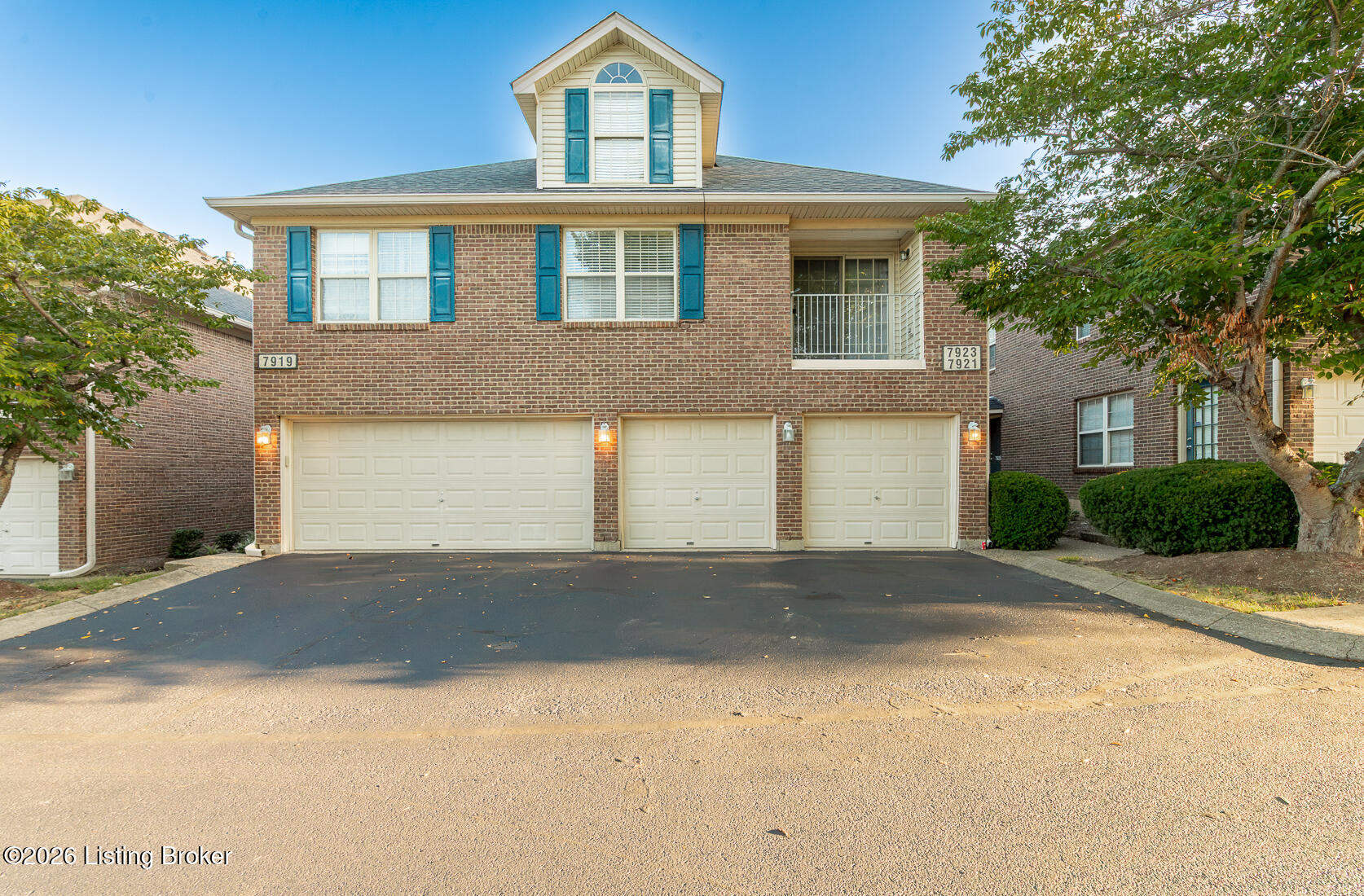 7921 Grand Cascade Dr — photo