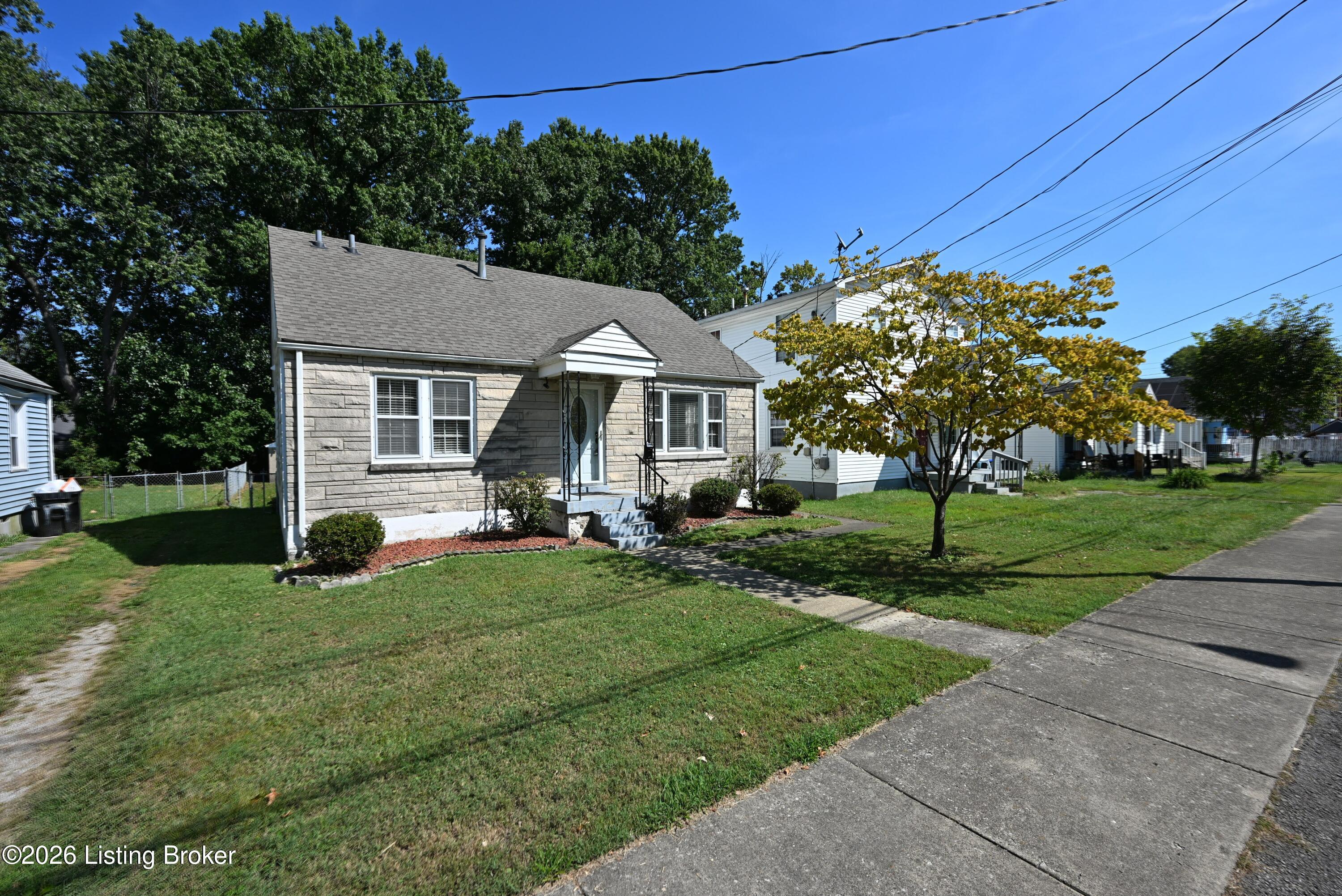 309 Inverness Ave — photo