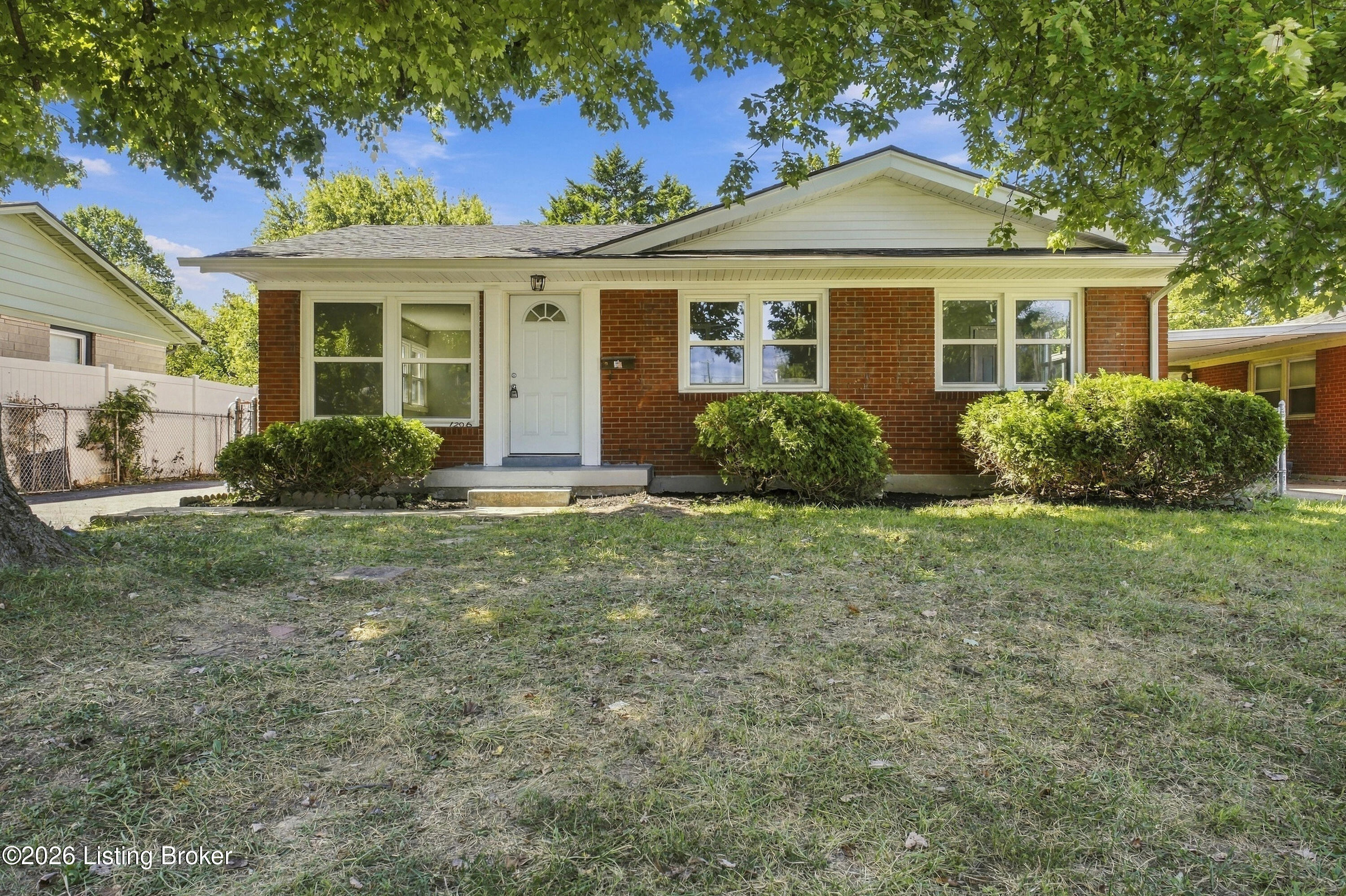 1206 Fairland Pl — photo
