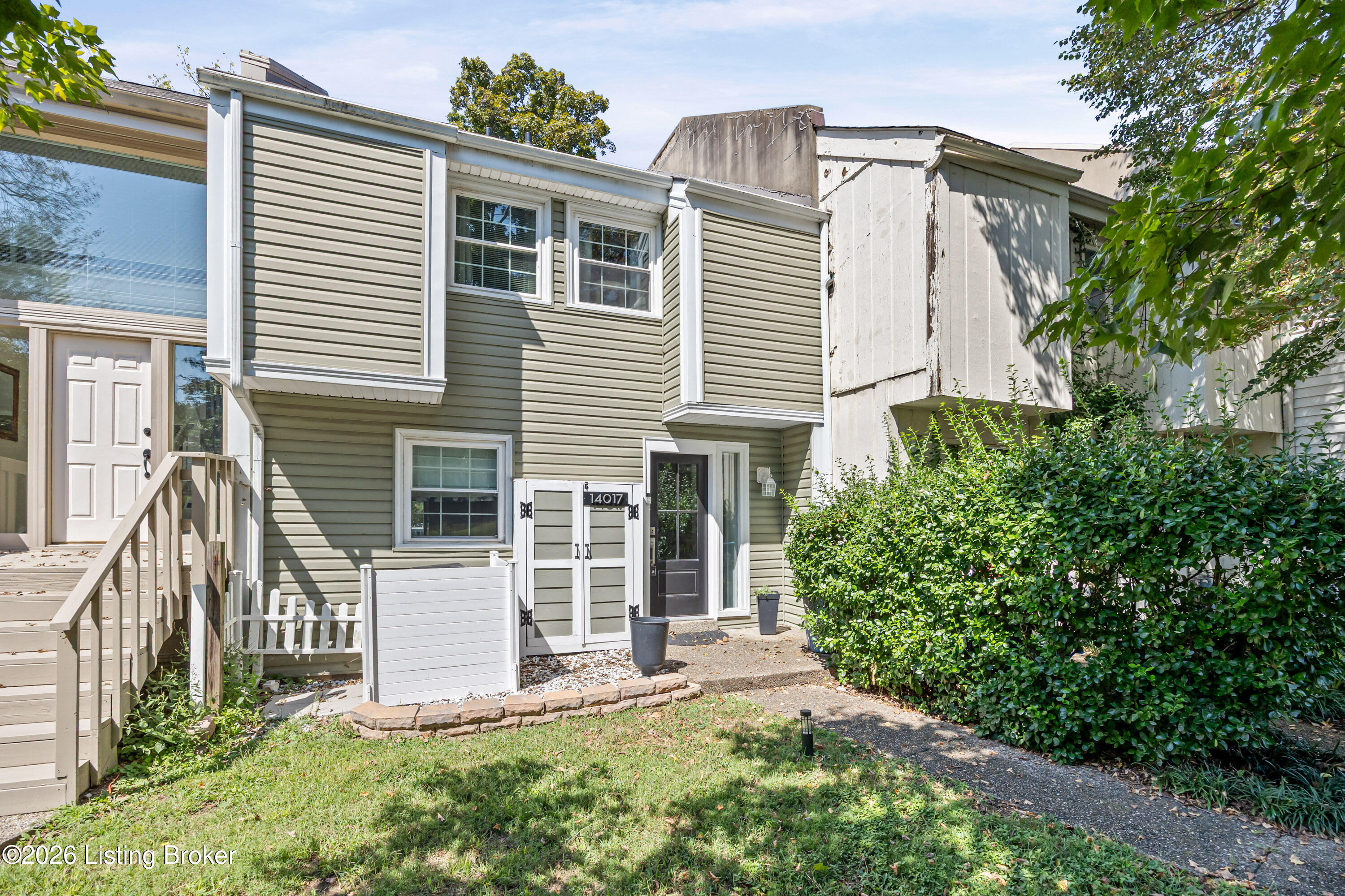 14017 Harbour Pl — photo