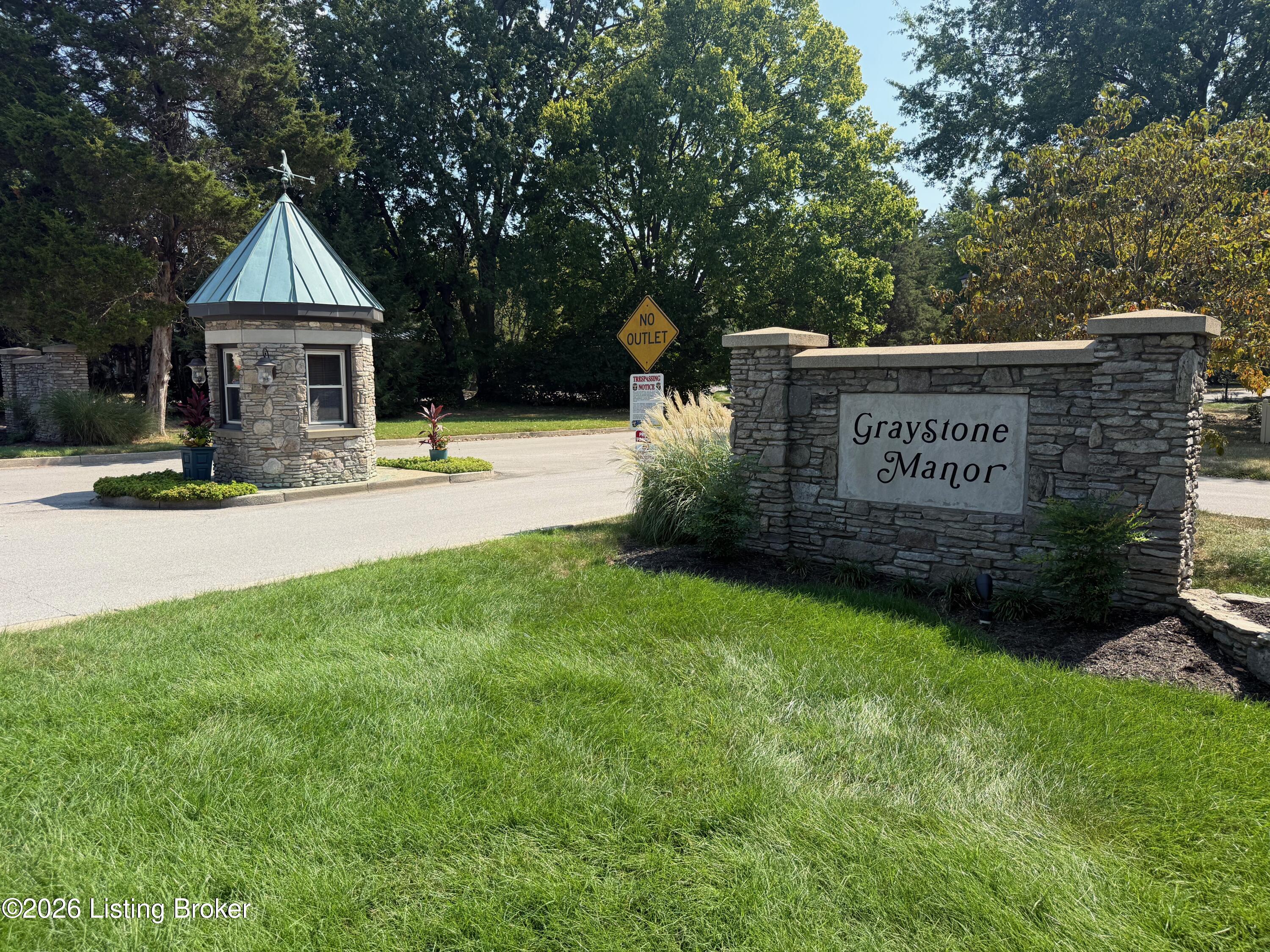3013 Parkstone Ct — photo