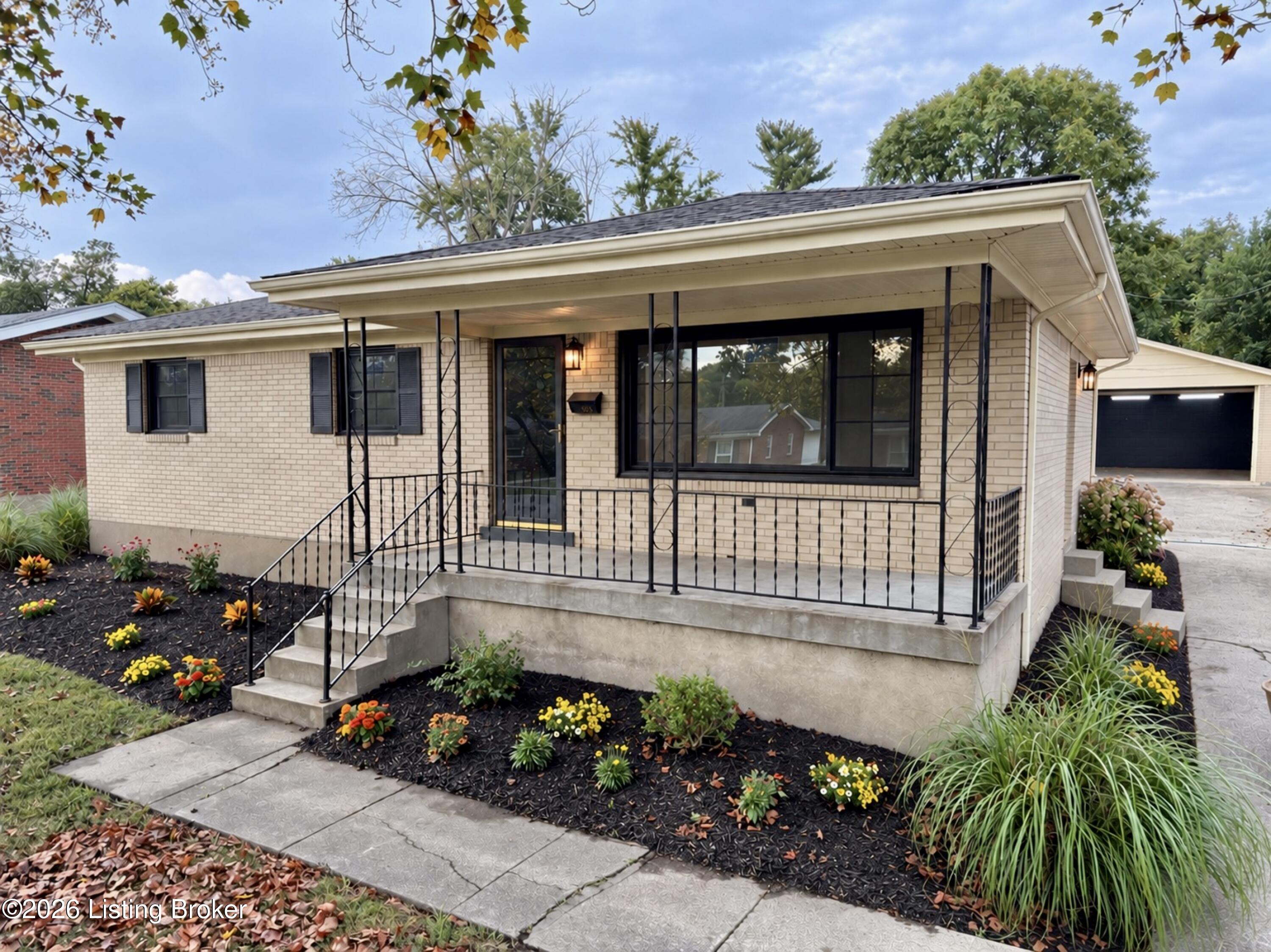 505 Westwood Dr — photo