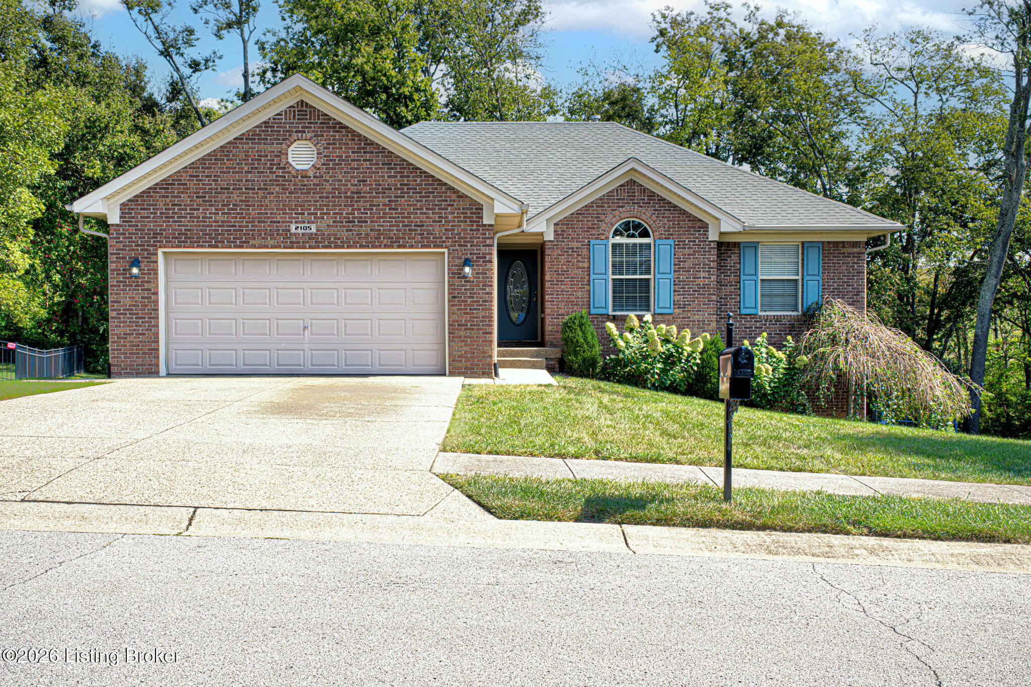 2105 Two Springs Dr — photo