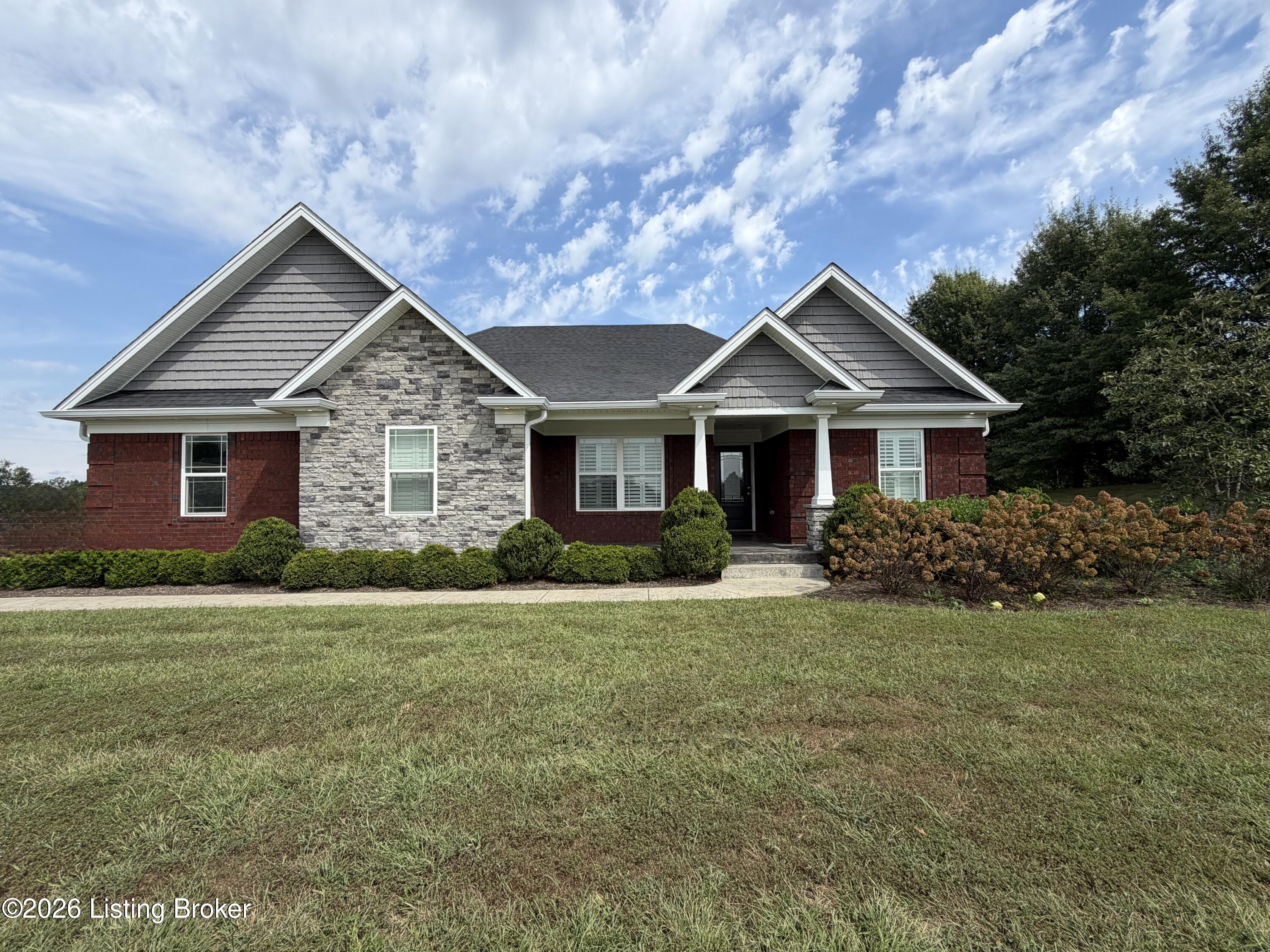 101 Dublin Dr — photo