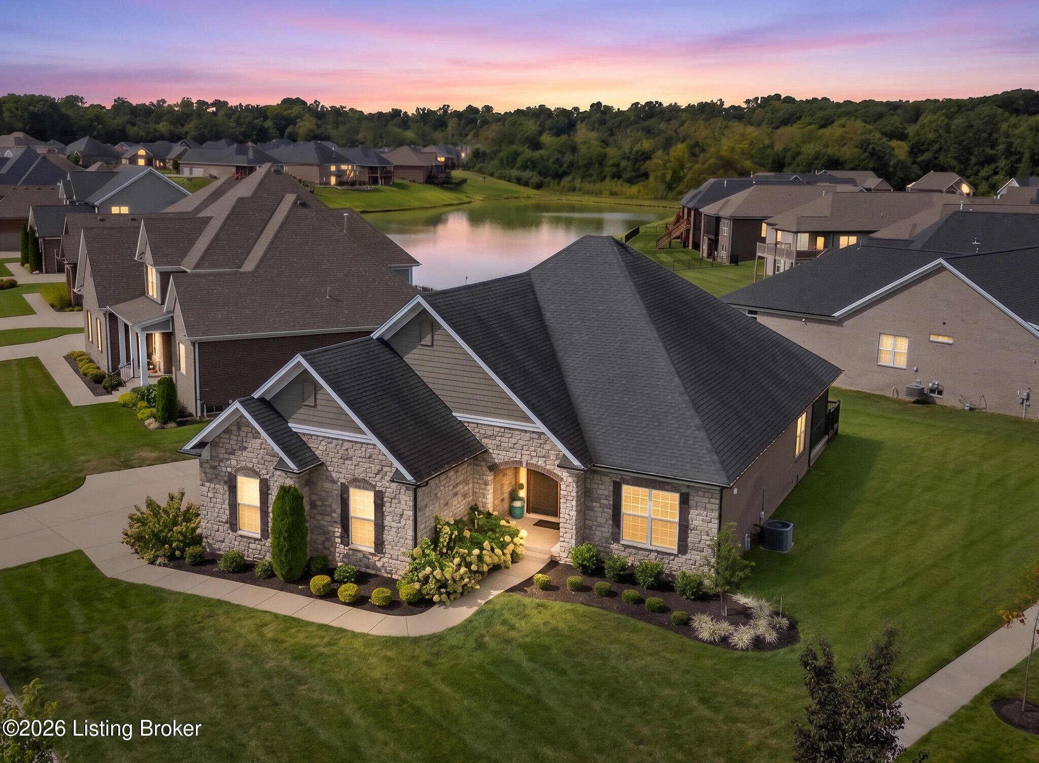 2014 Scenic Lakes Dr — photo