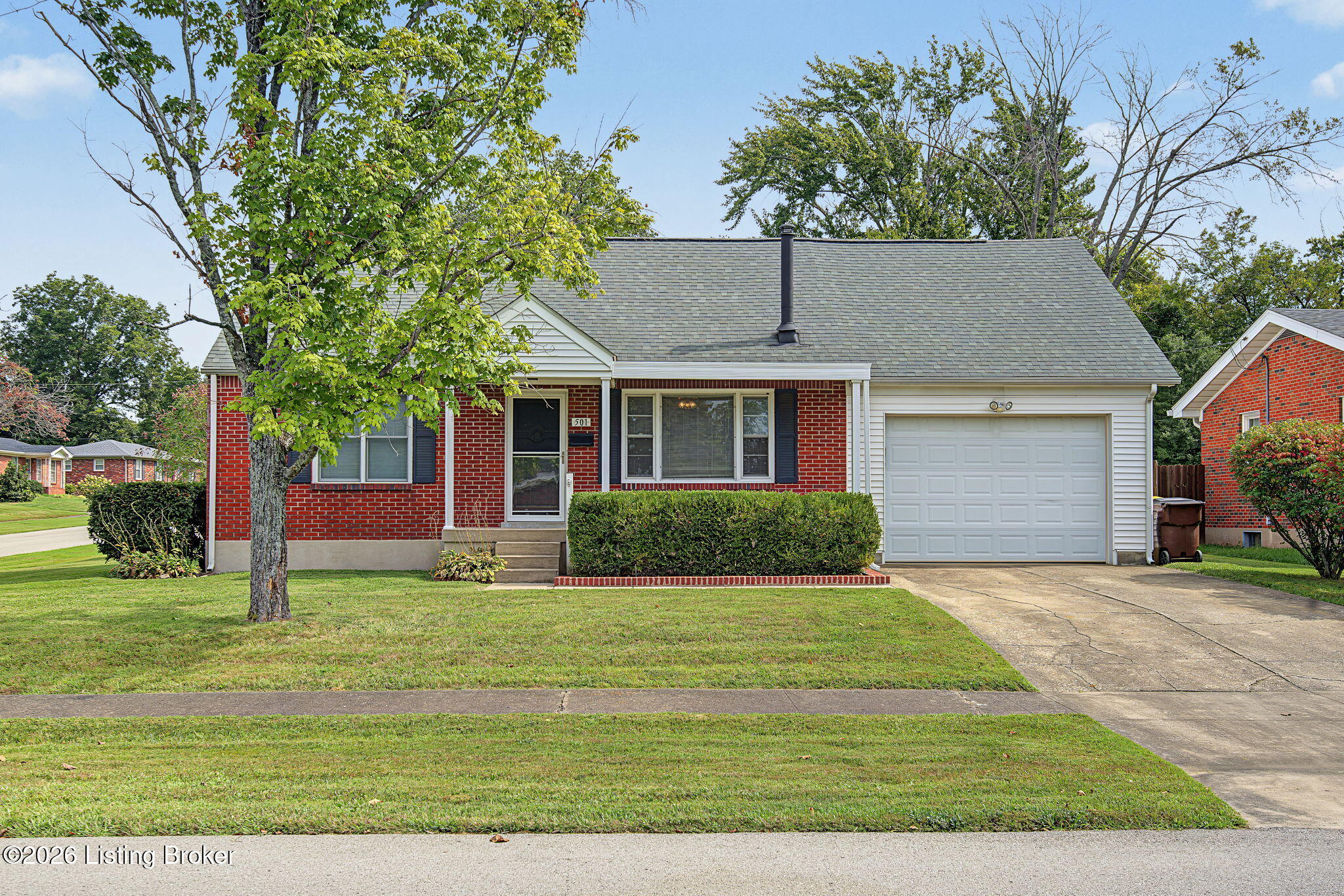 501 Westwood Dr — photo