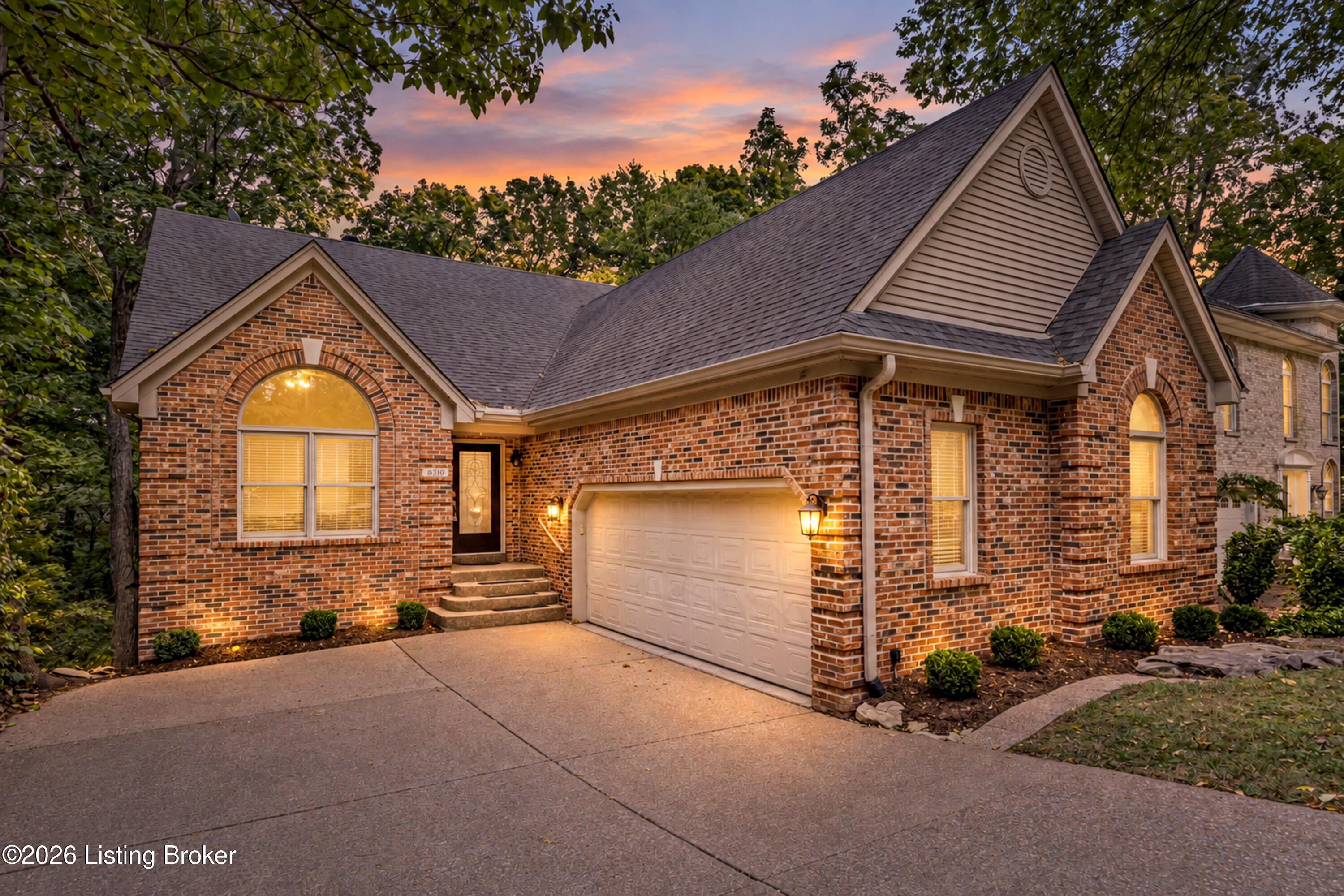 8710 Wooded Trail Ct — photo