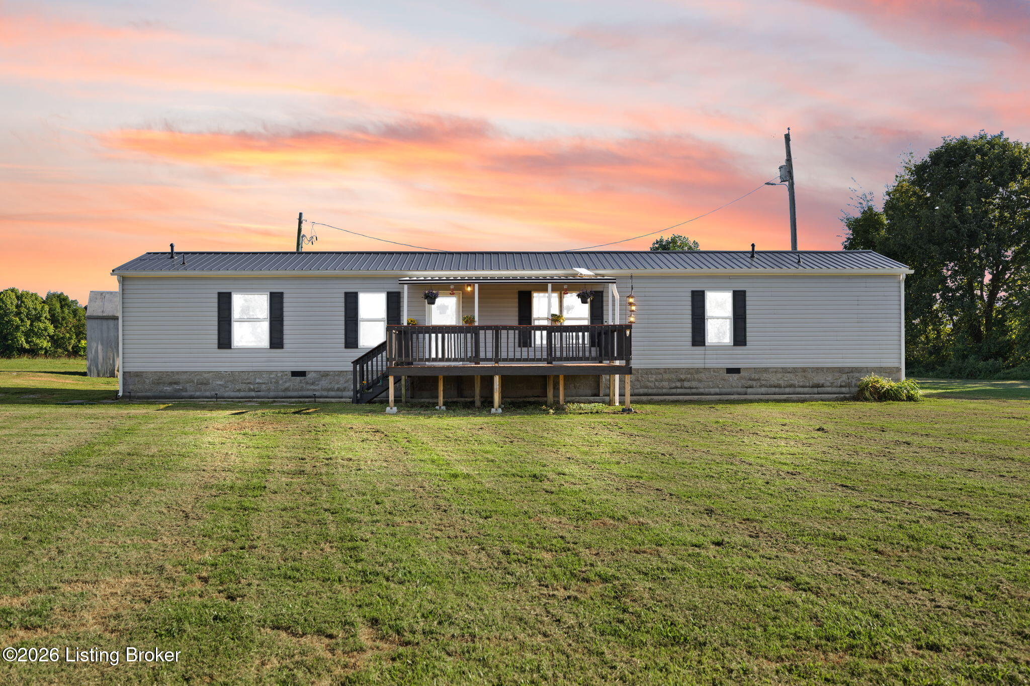 1185 Elliott Rd — photo