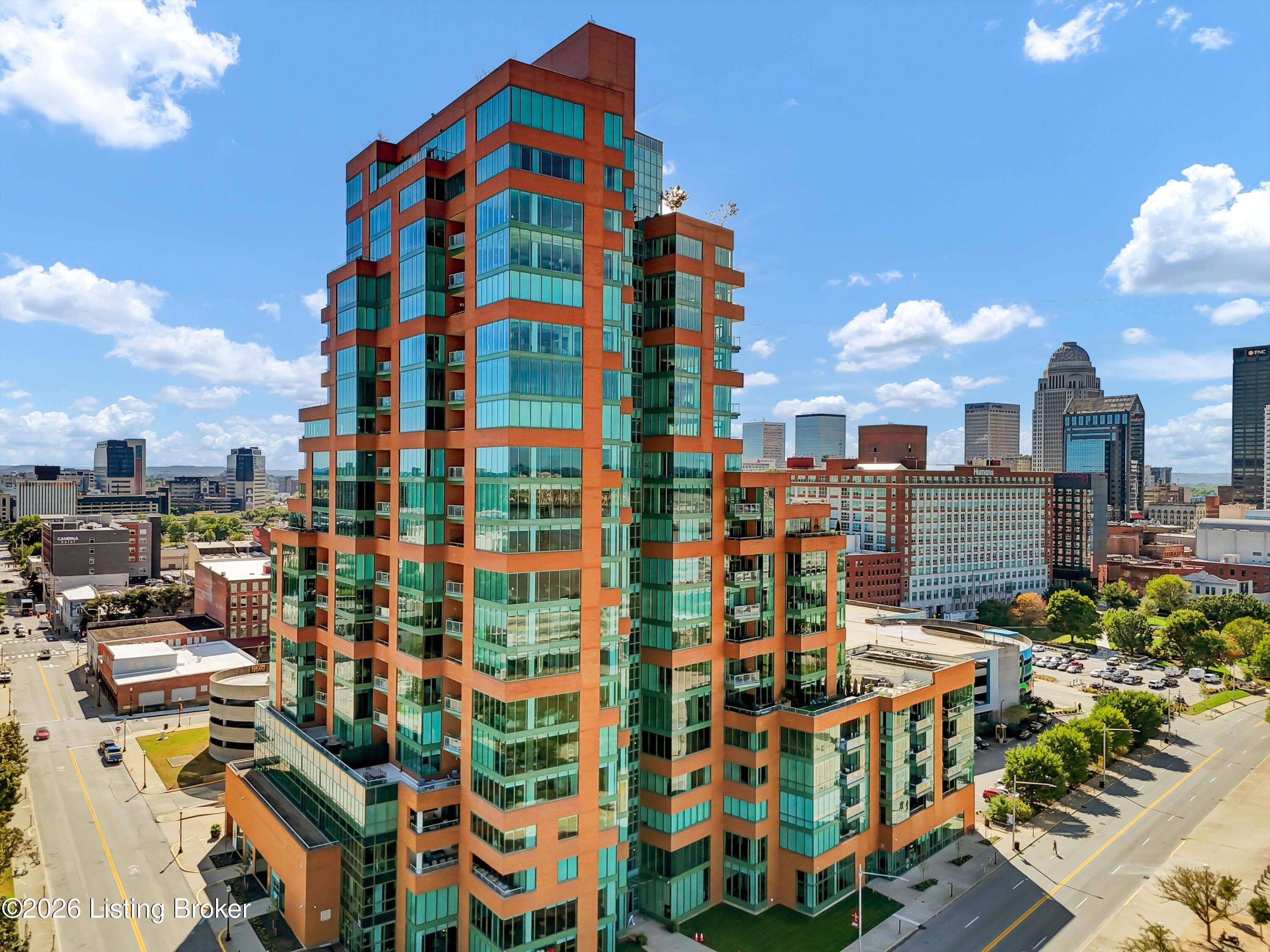 222 E Witherspoon St 1101 — photo