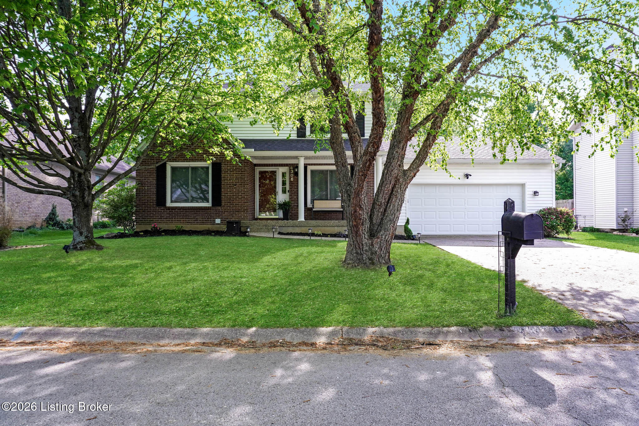 4306 Holly Tree Dr — photo