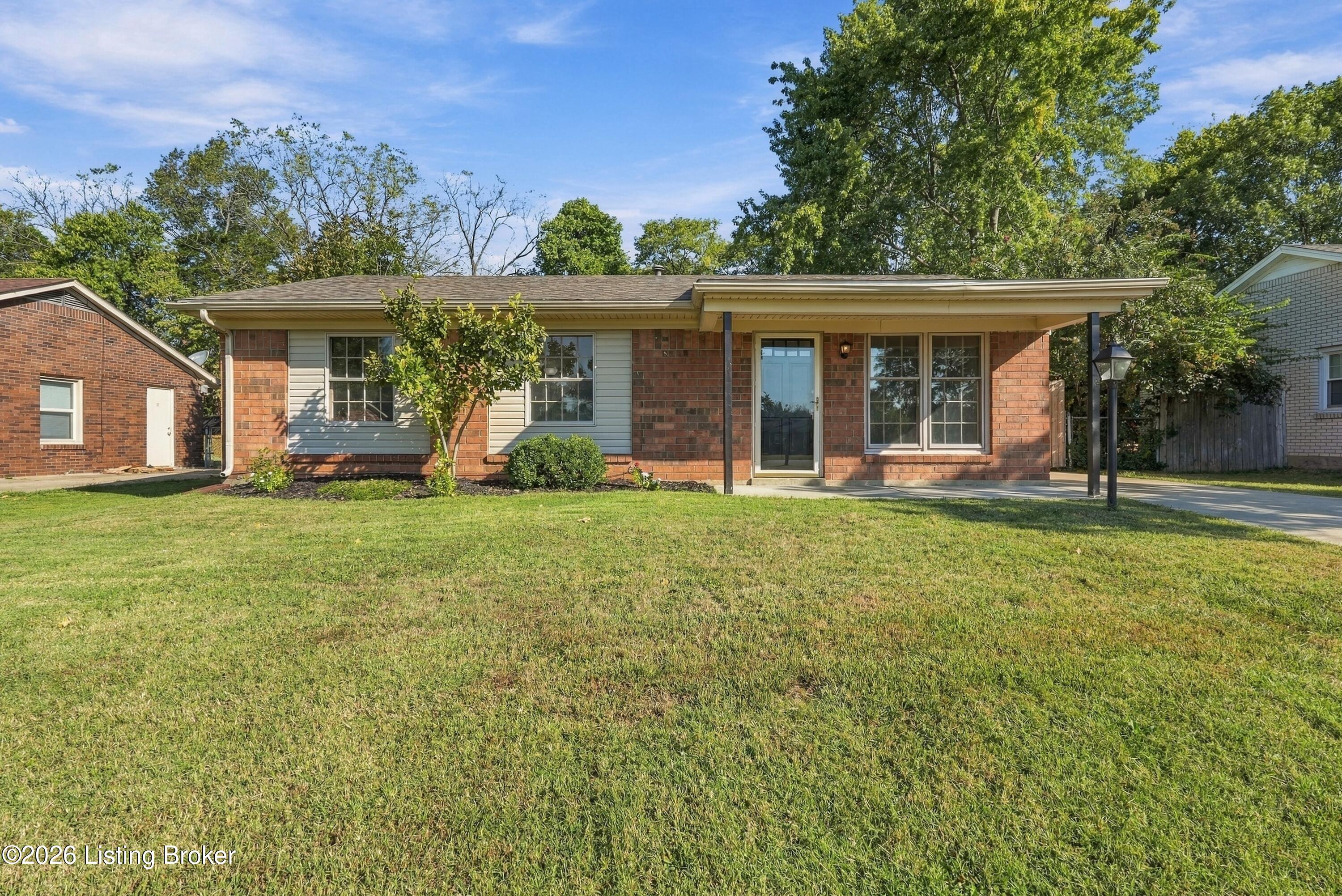 9719 Lake Elkhorn Dr — photo