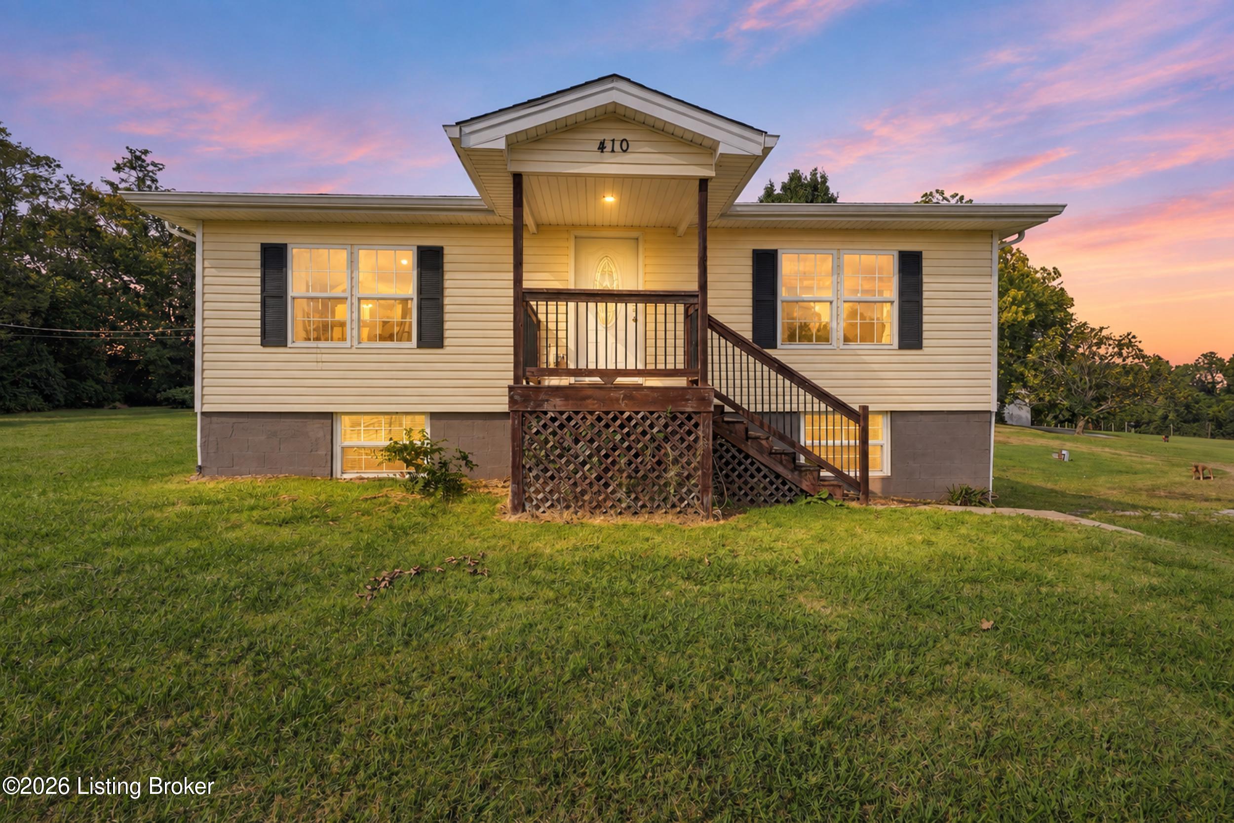 410 Harvest Dr — photo