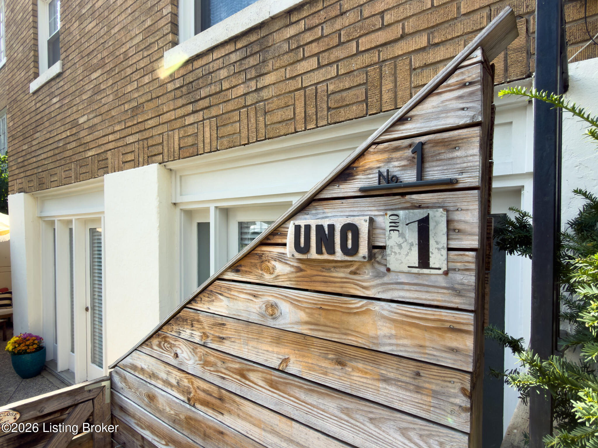 1971 Bardstown Rd Apt 1 — photo
