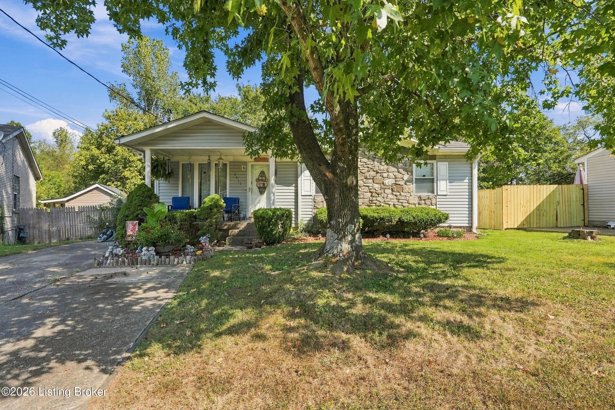 6115 Julie Kays Way — photo
