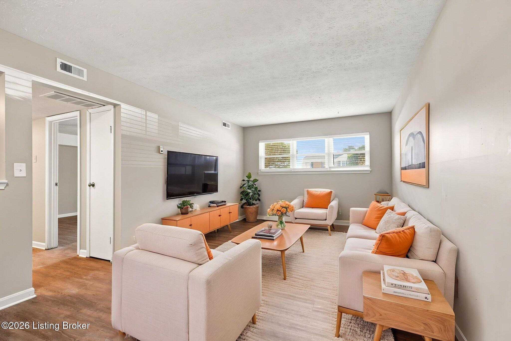 404 N. Hite Ave B1 — photo