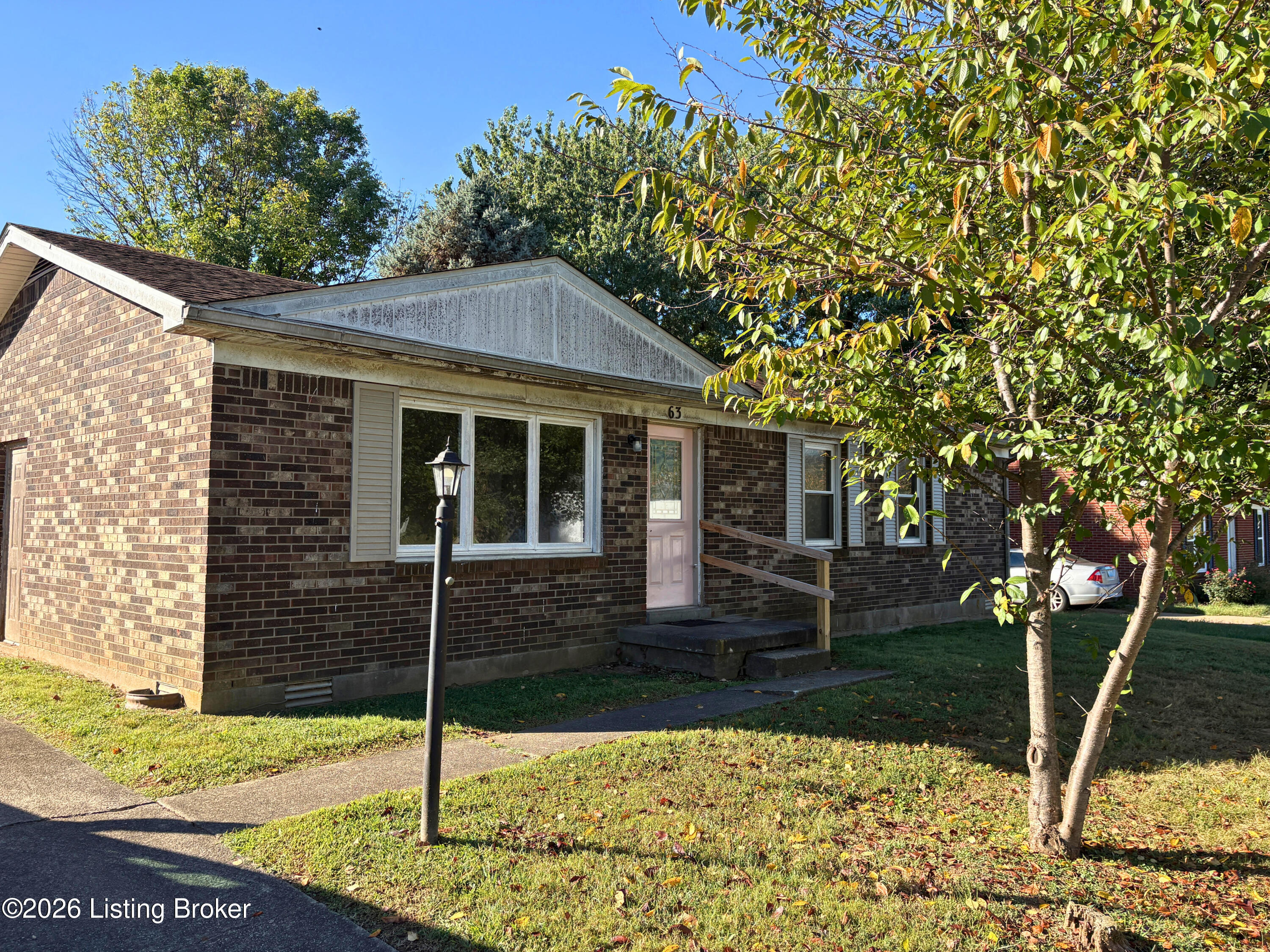 63 Jefferson Ave — photo