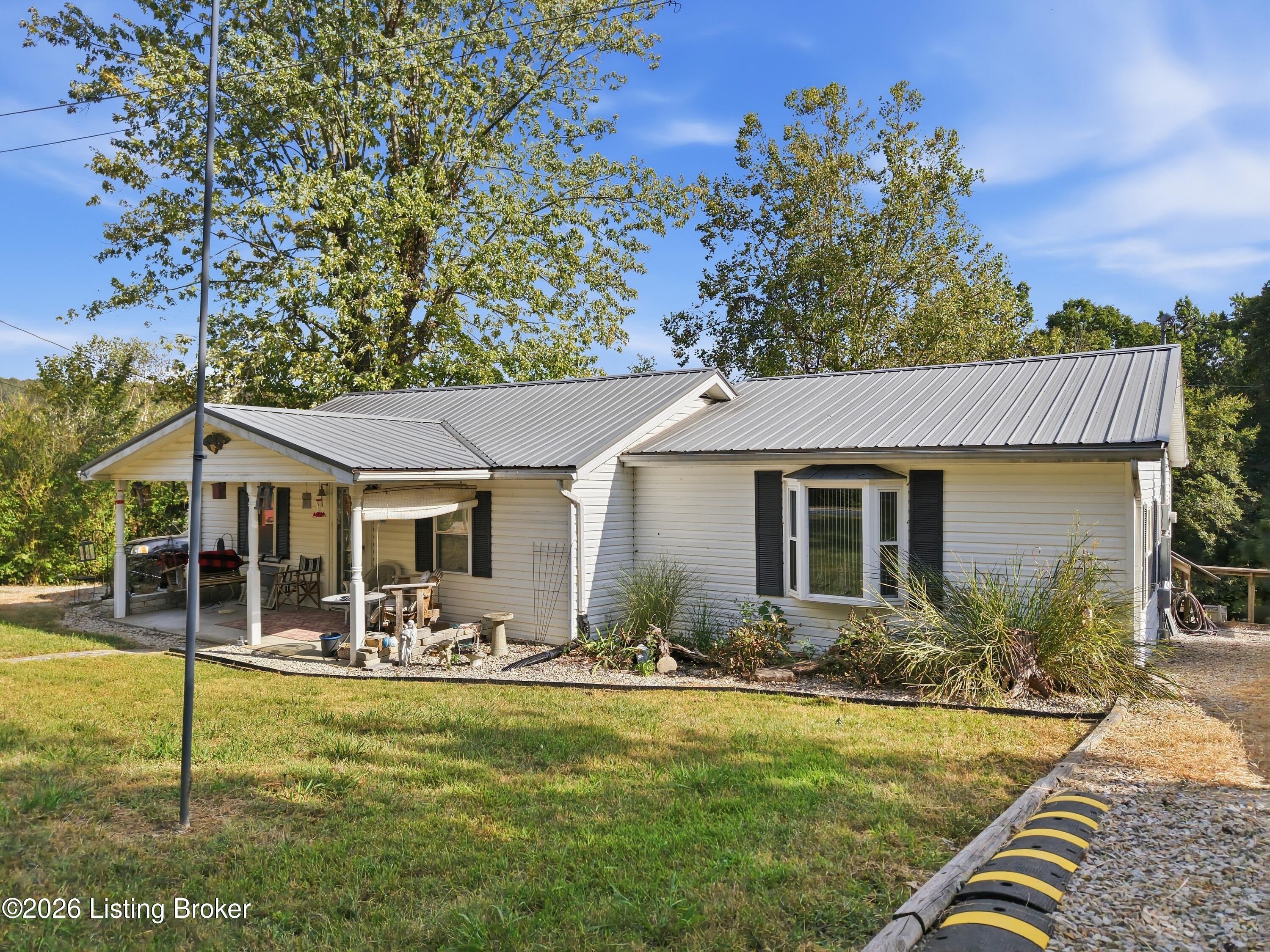 69 Cedar Cove Rd, Falls Of Rough, KY 40119 — photo 2