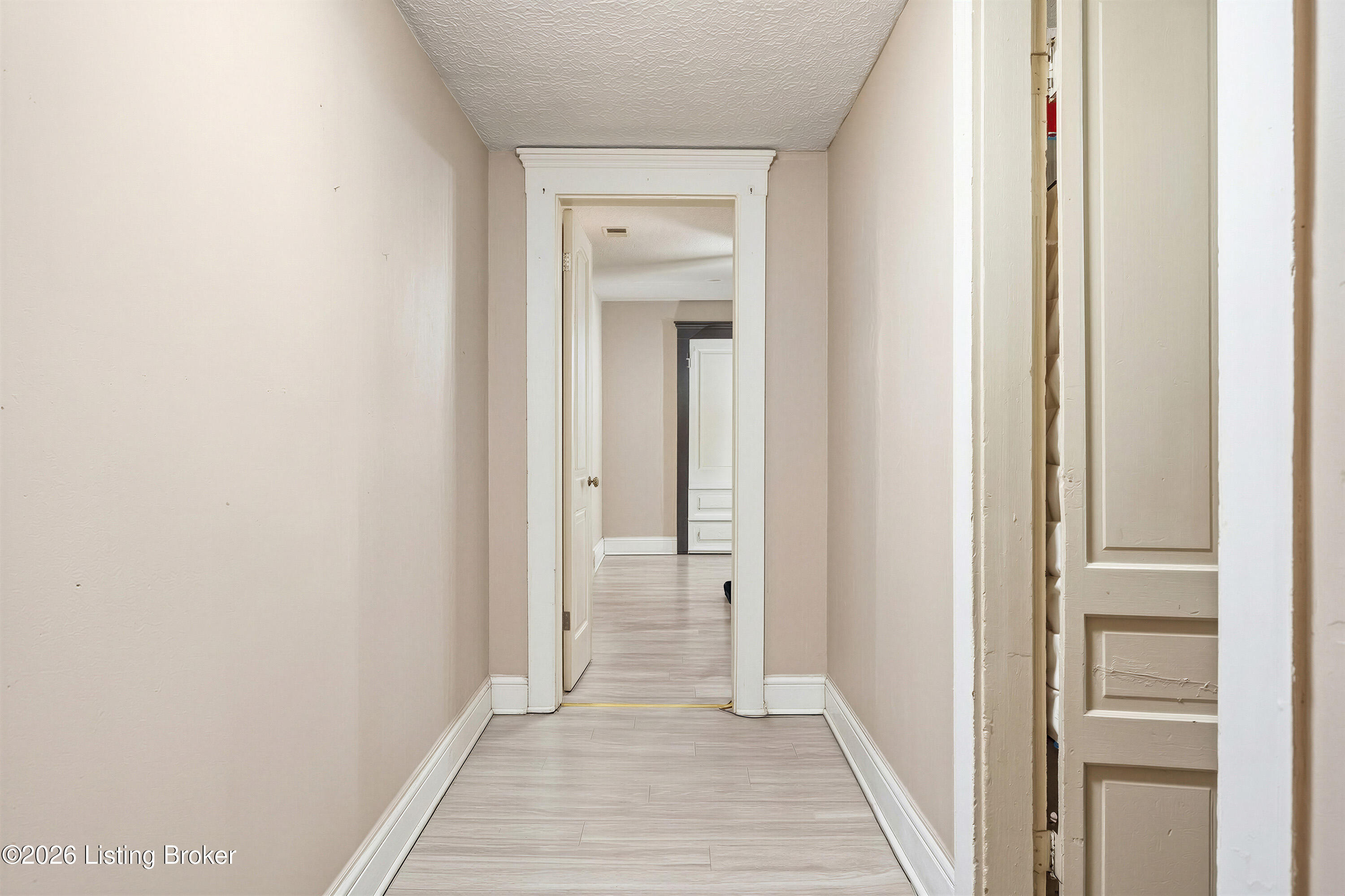 412 E Ormsby Ave, Louisville, KY 40203 — photo 3