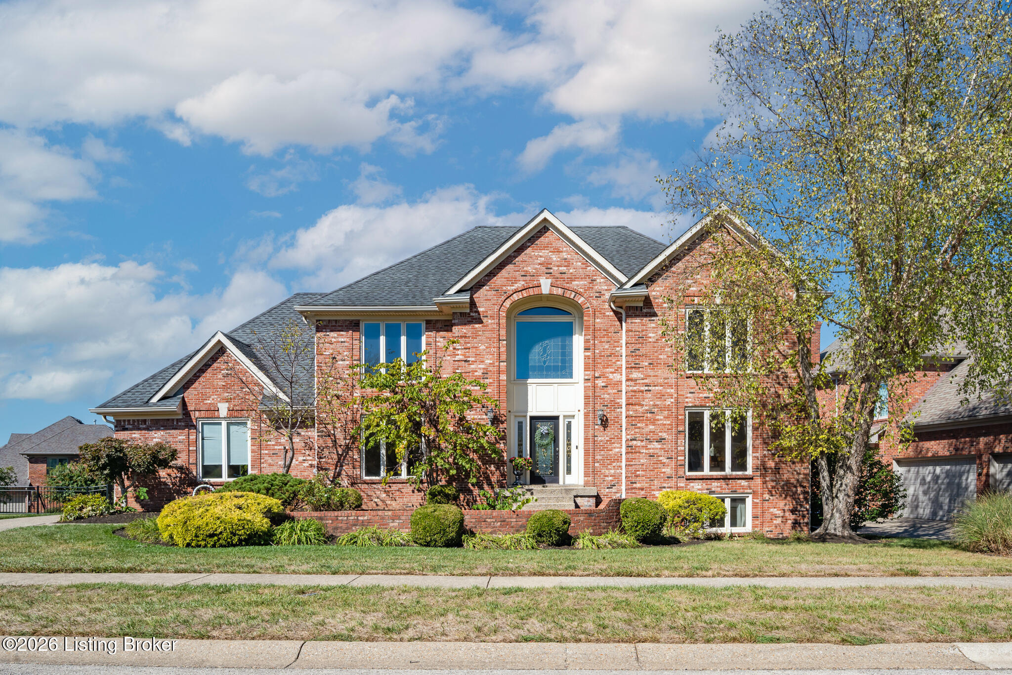 14203 Woodland Ridge Dr — photo