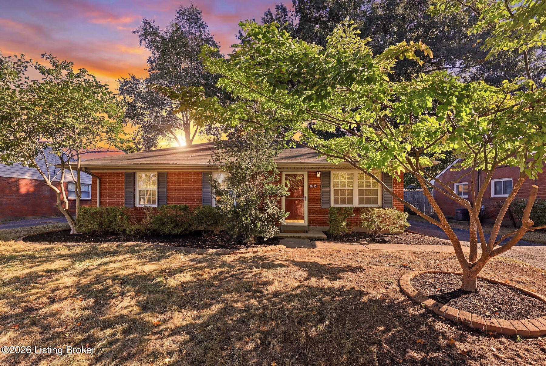 3121 Maywood Pl — photo