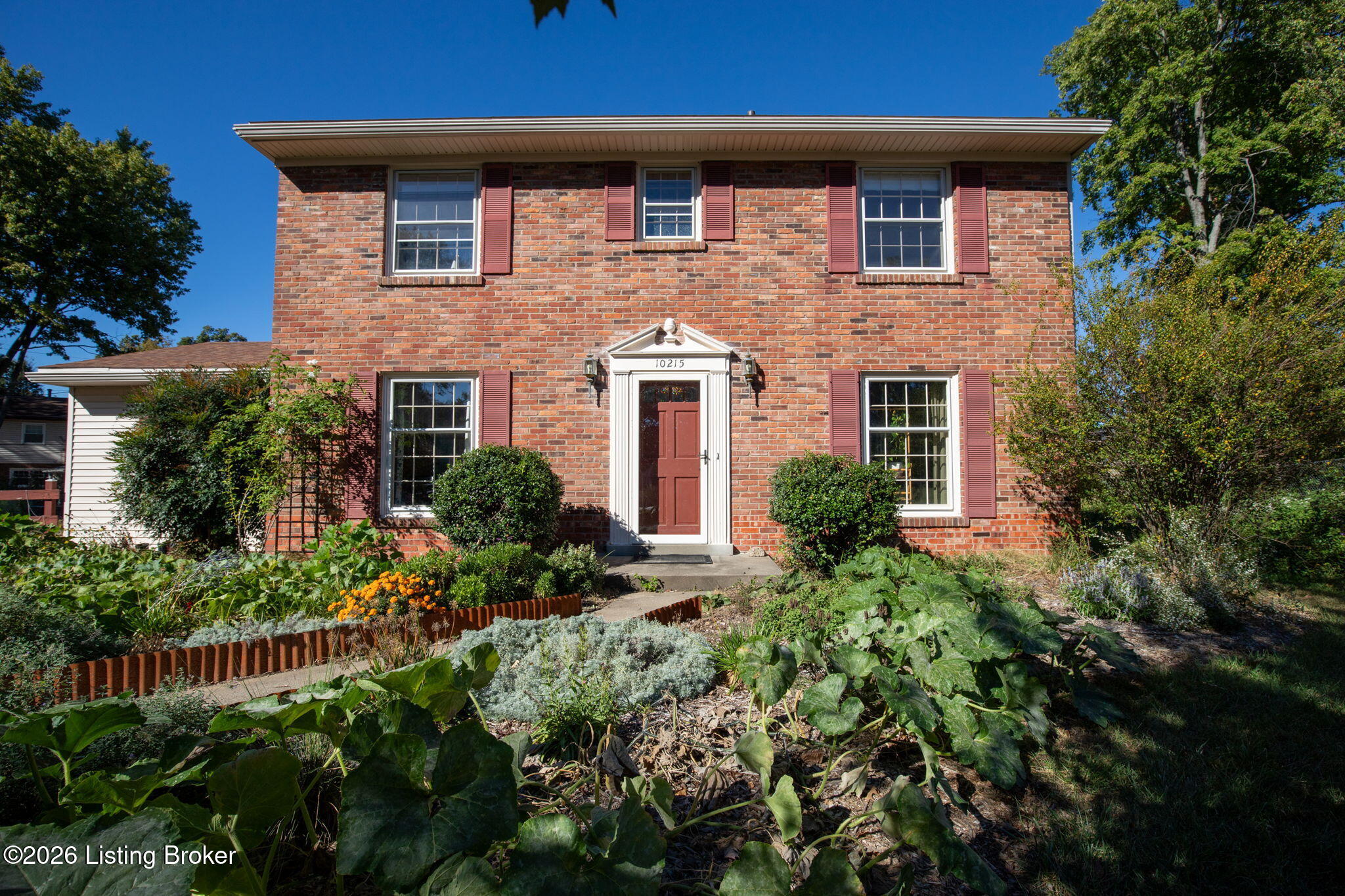 10215 Radford Rd — photo