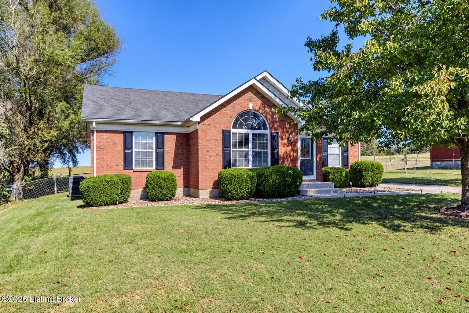 118 Benelli Dr — photo