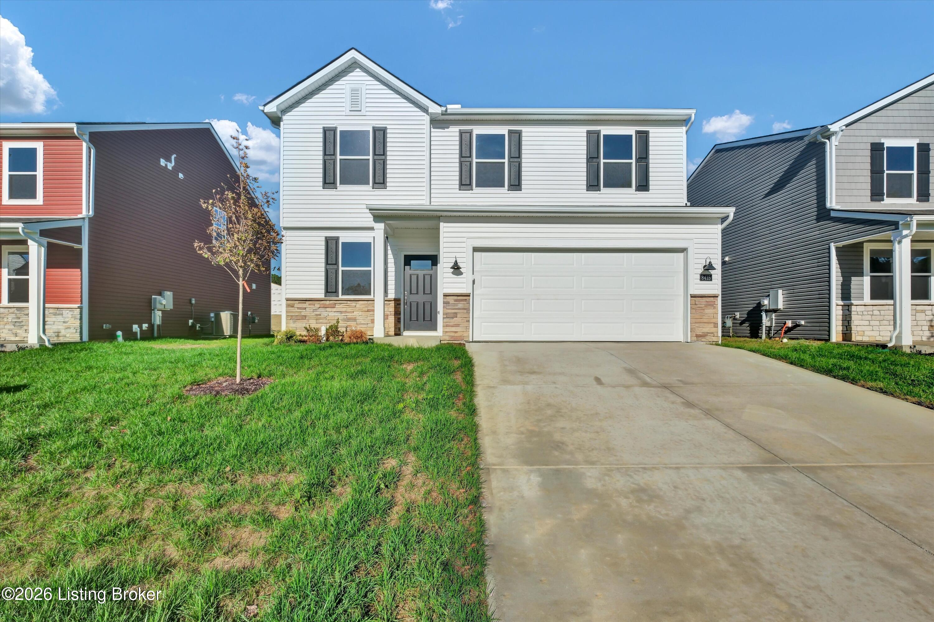 8415 Hollis View Way — photo