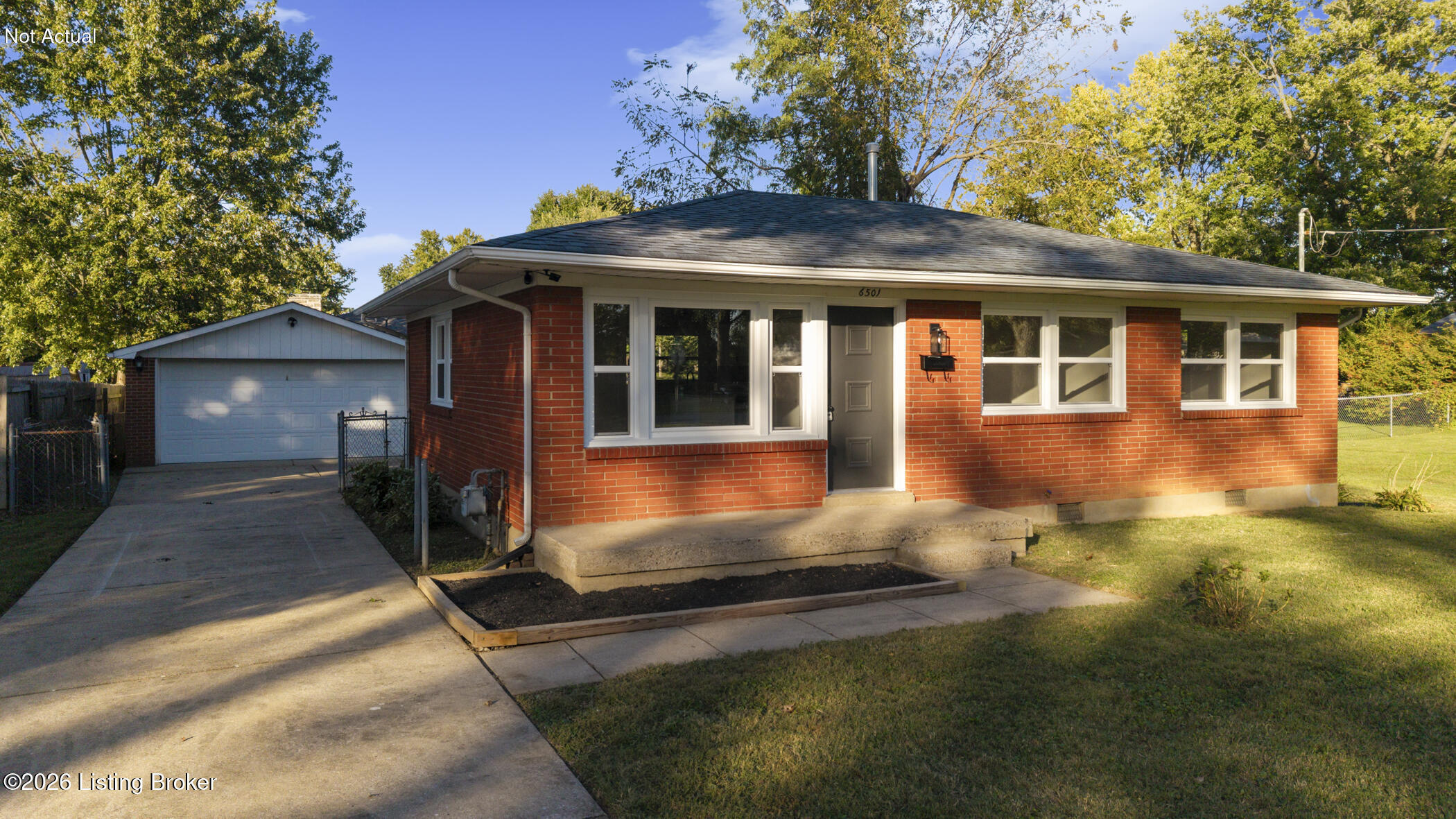 6501 North Dr — photo