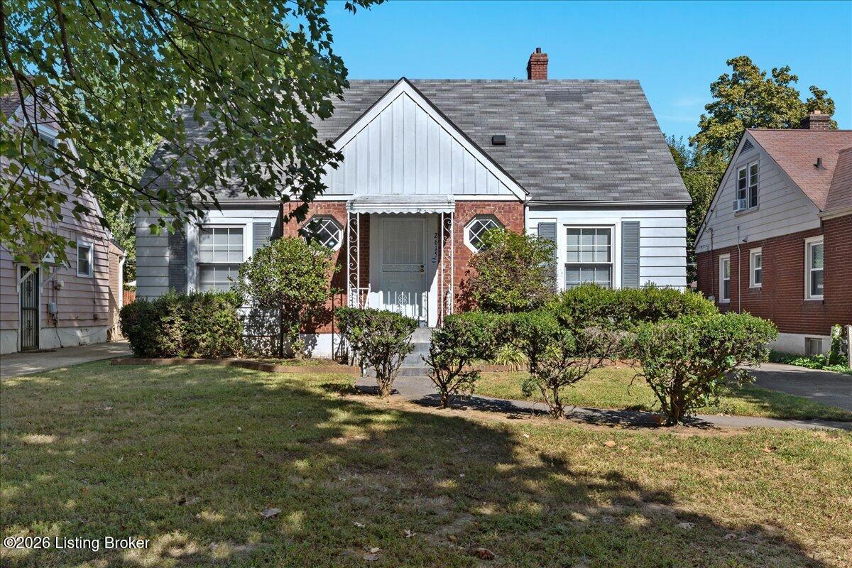2615 Algonquin Pkwy — photo