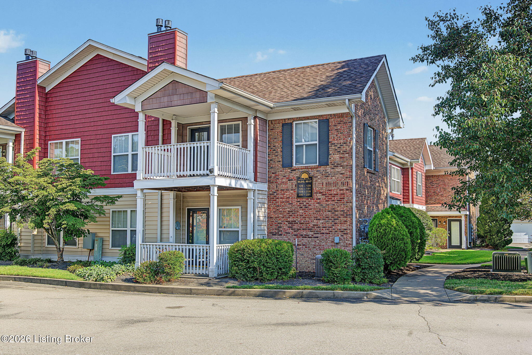 6517 Brook Bend Way Unit 228 — photo