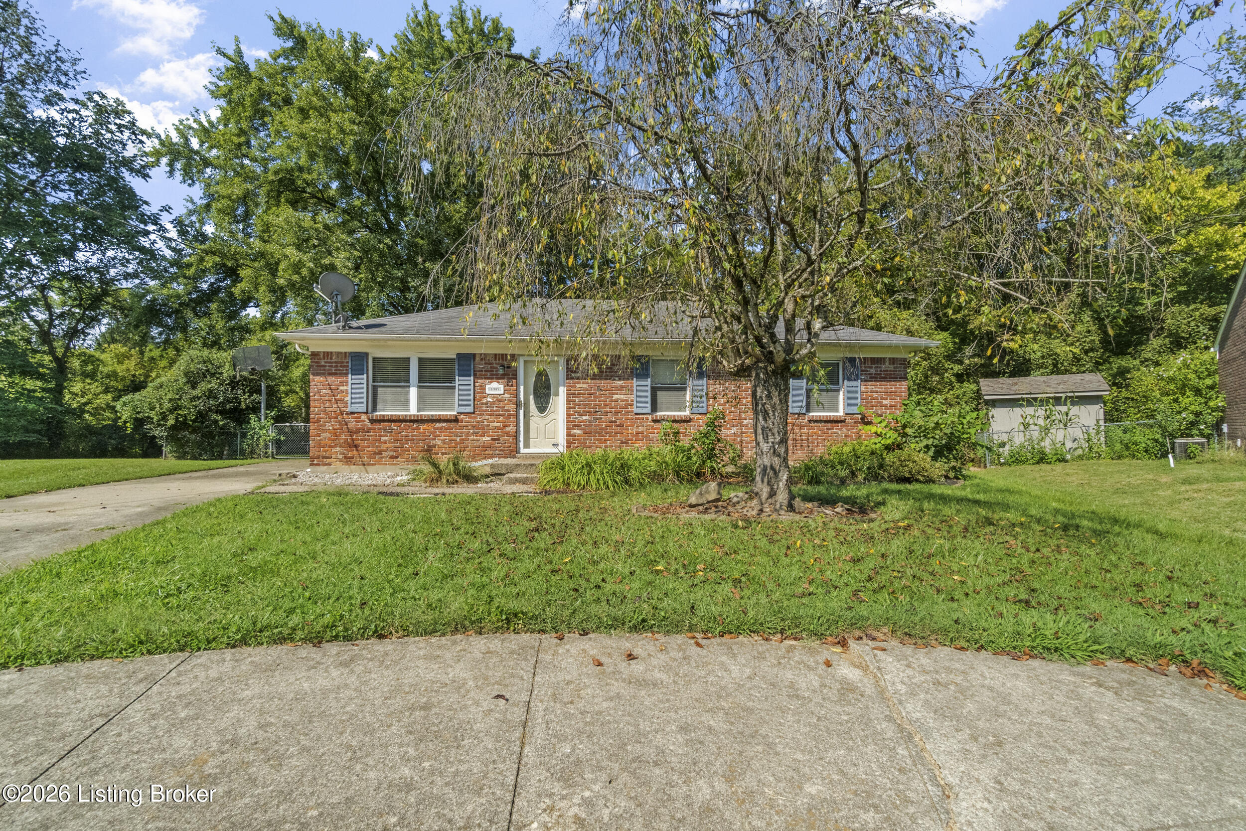 6905 Boxwood Ct — photo
