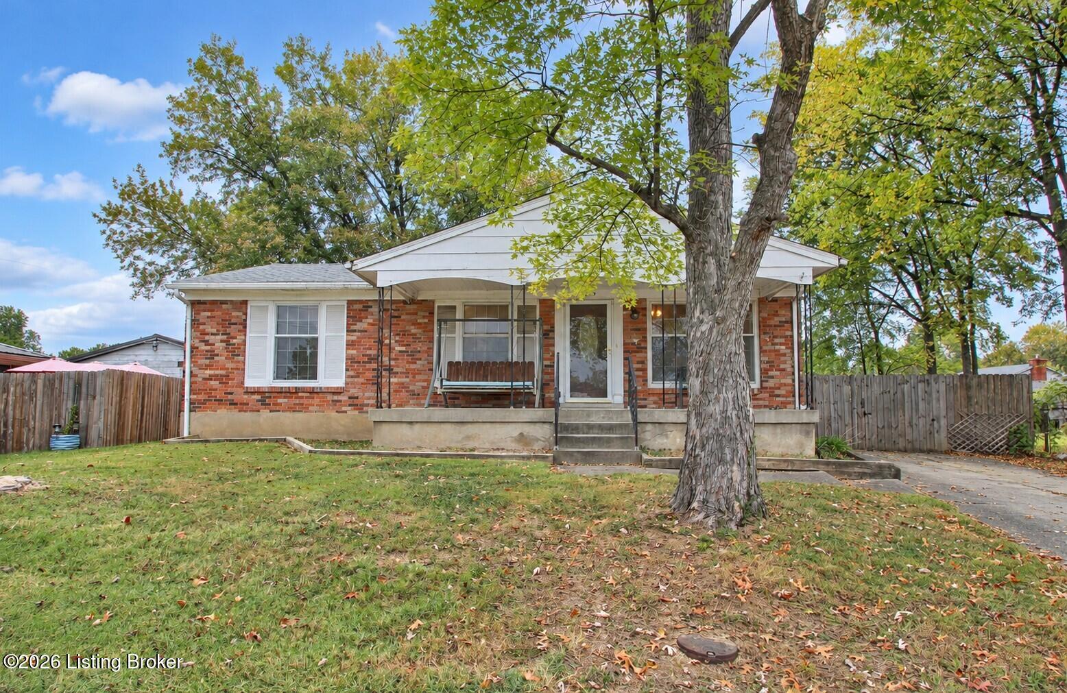 107 McBroom Dr — photo