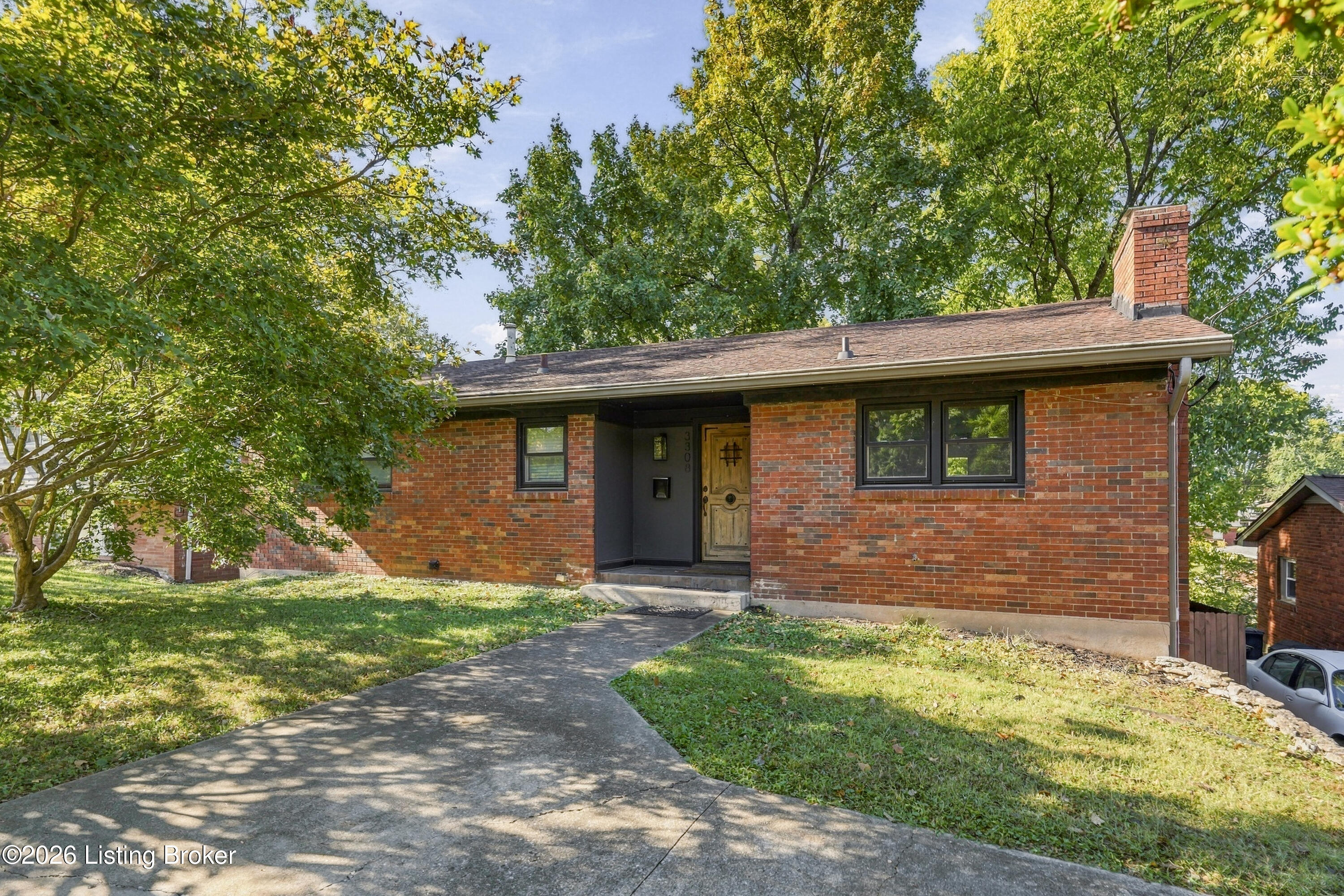 3308 Breaux Dr — photo