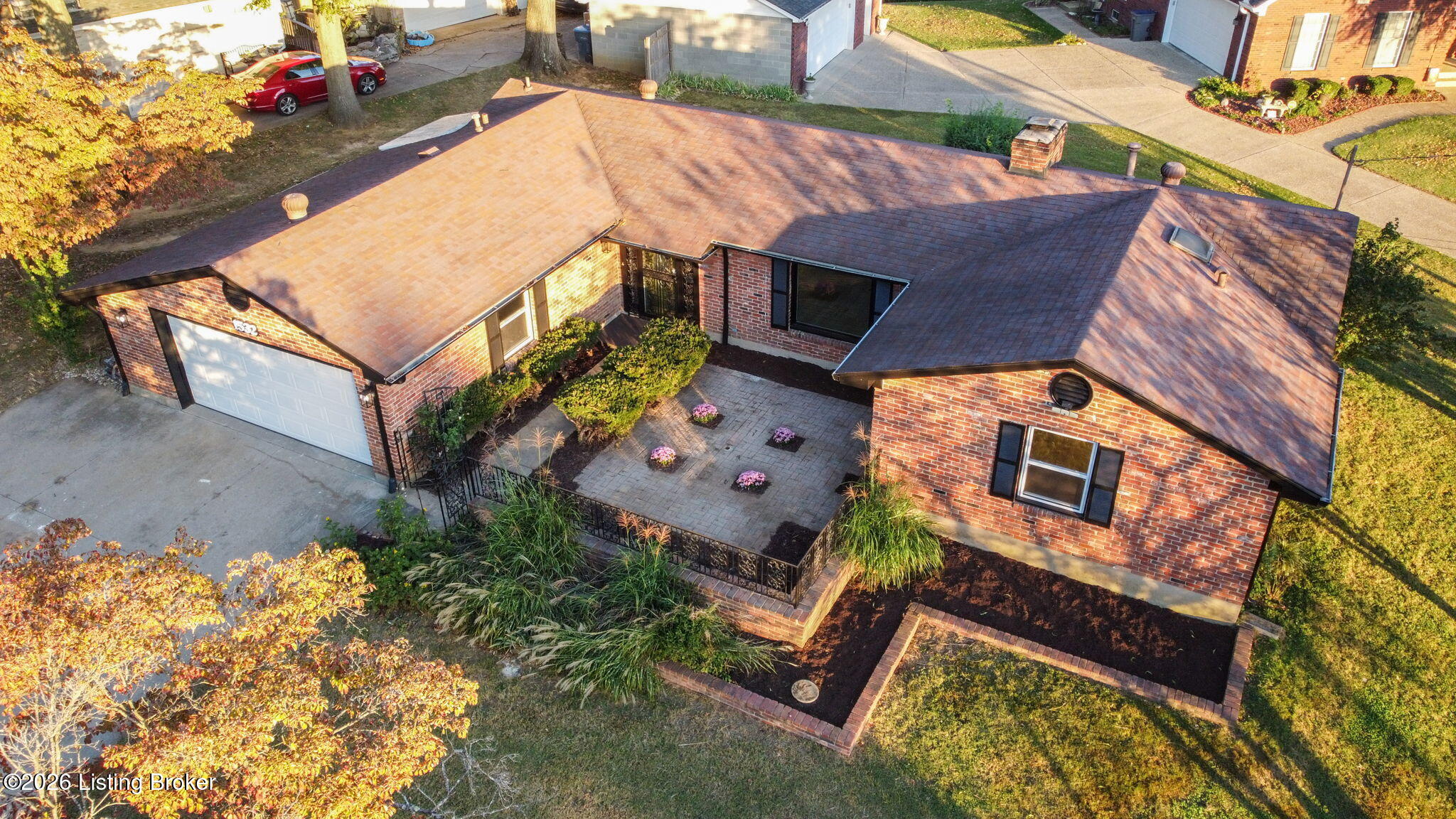 1532 Dawn Dr — photo