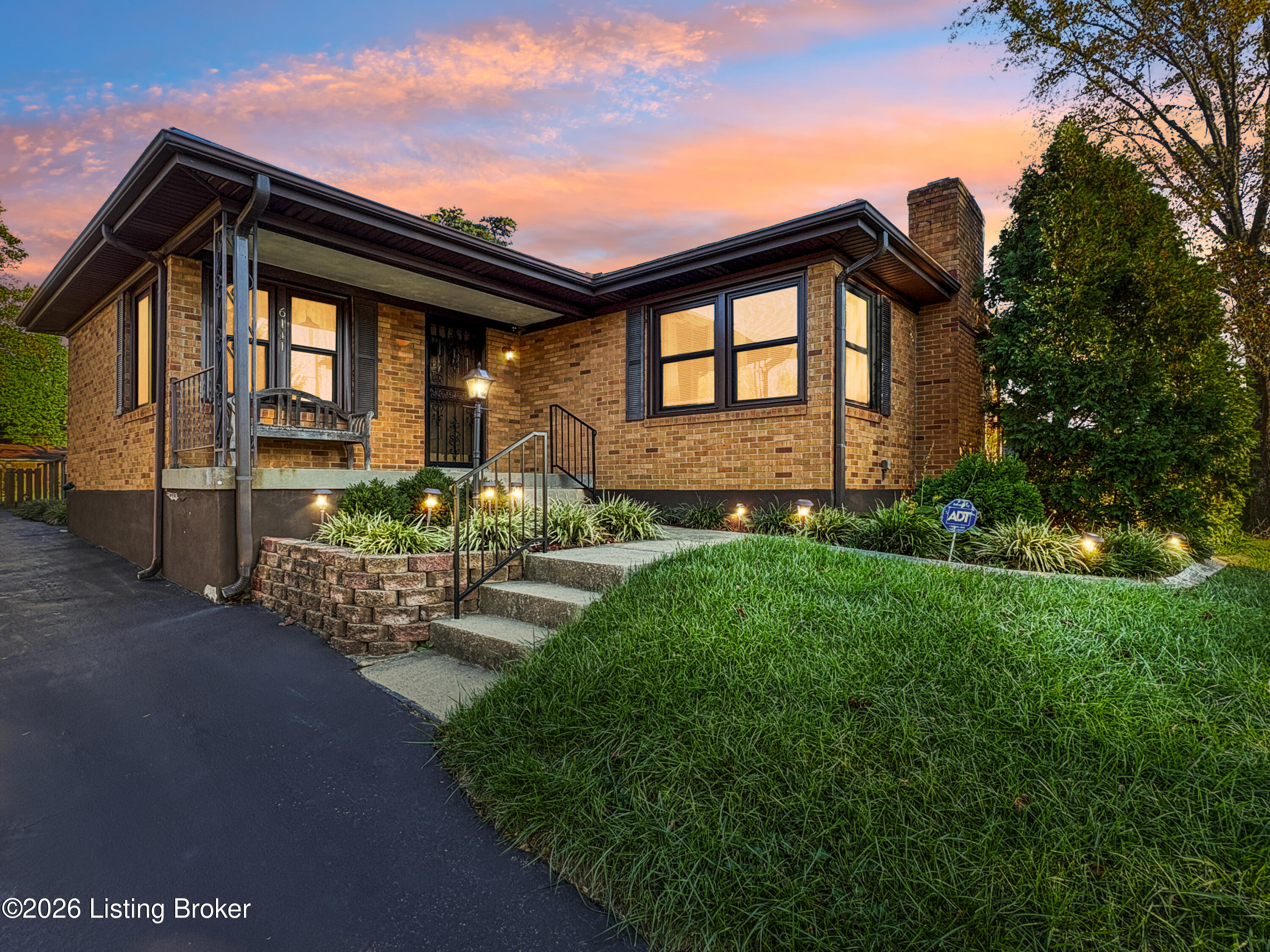 6141 Overhill Dr — photo