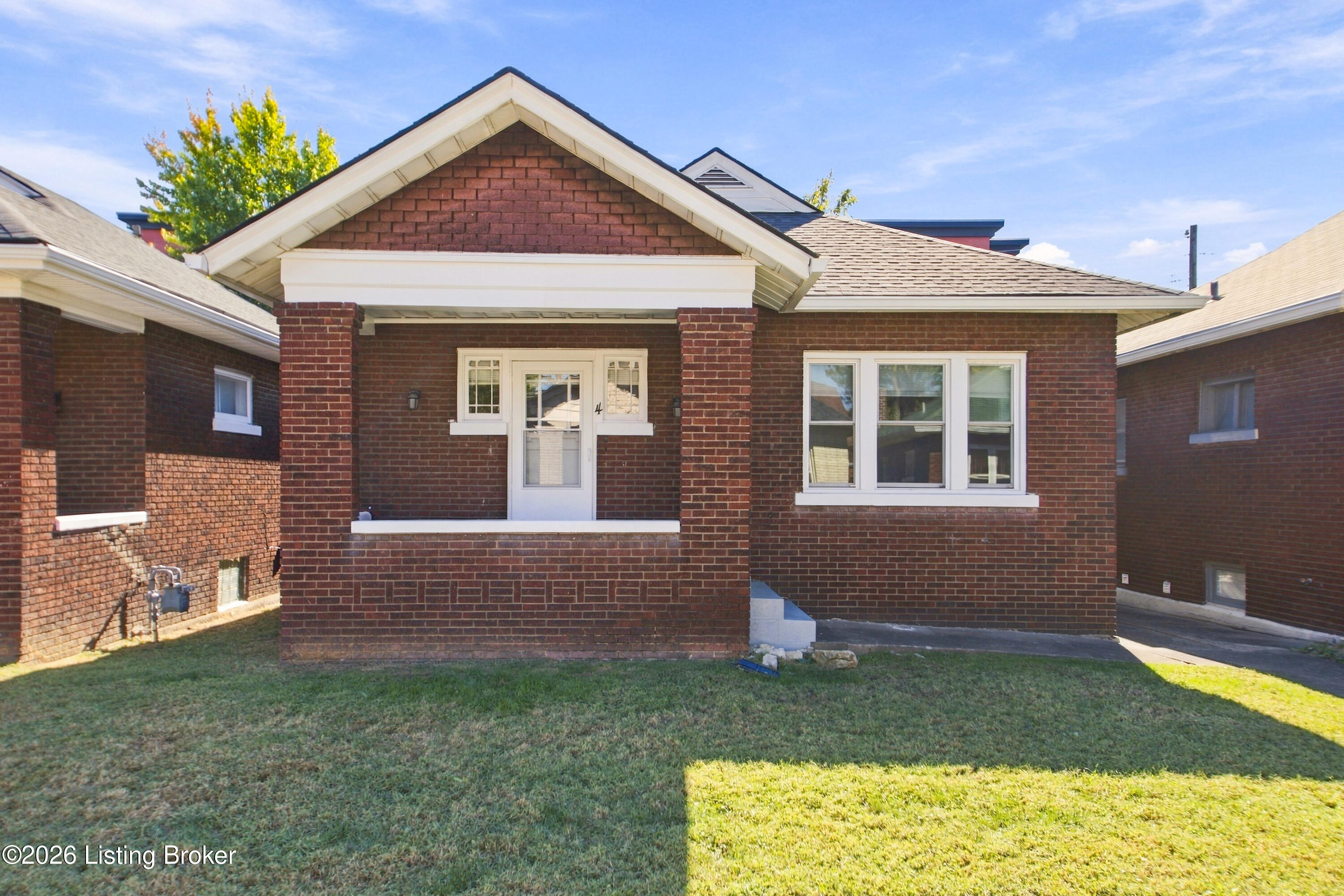4 Eutropia Ct — photo
