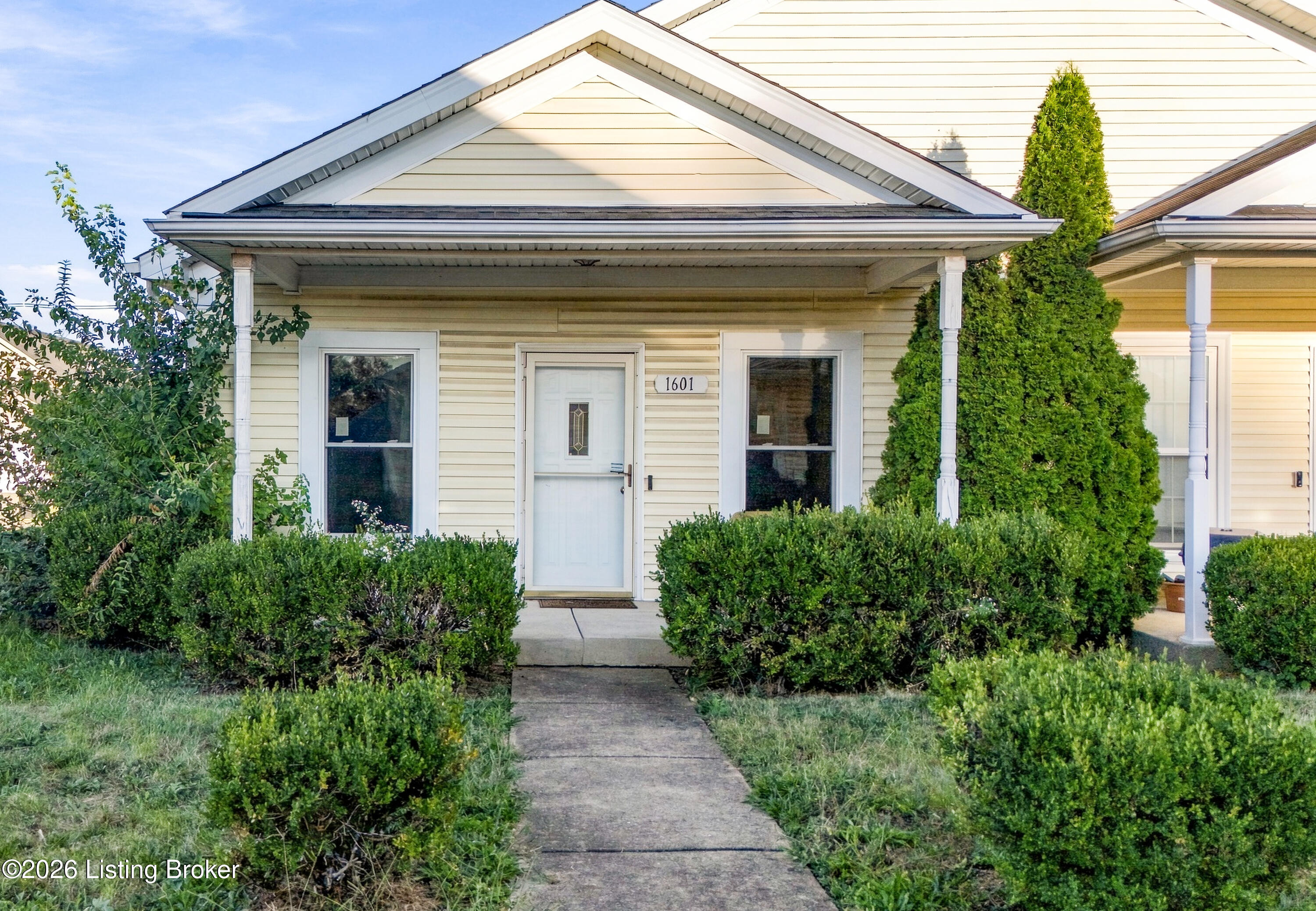 1601 Frank Stanley Sr Ct — photo