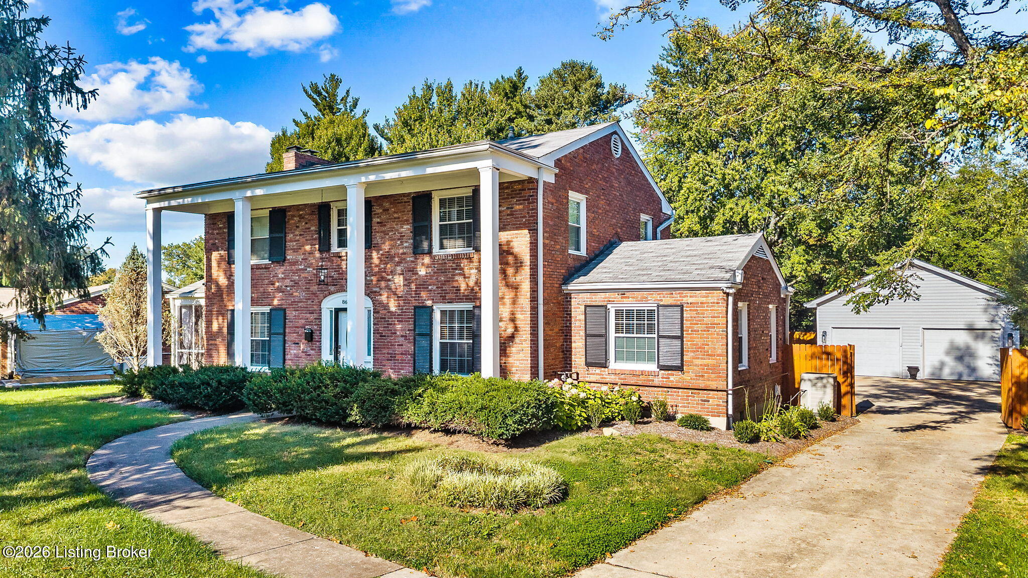 8613 Whipps Bend Rd — photo