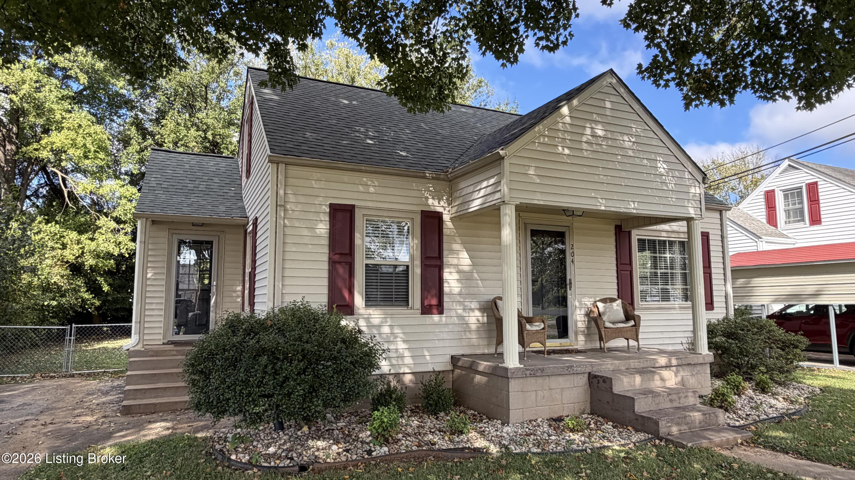 204 Guthrie Dr — photo