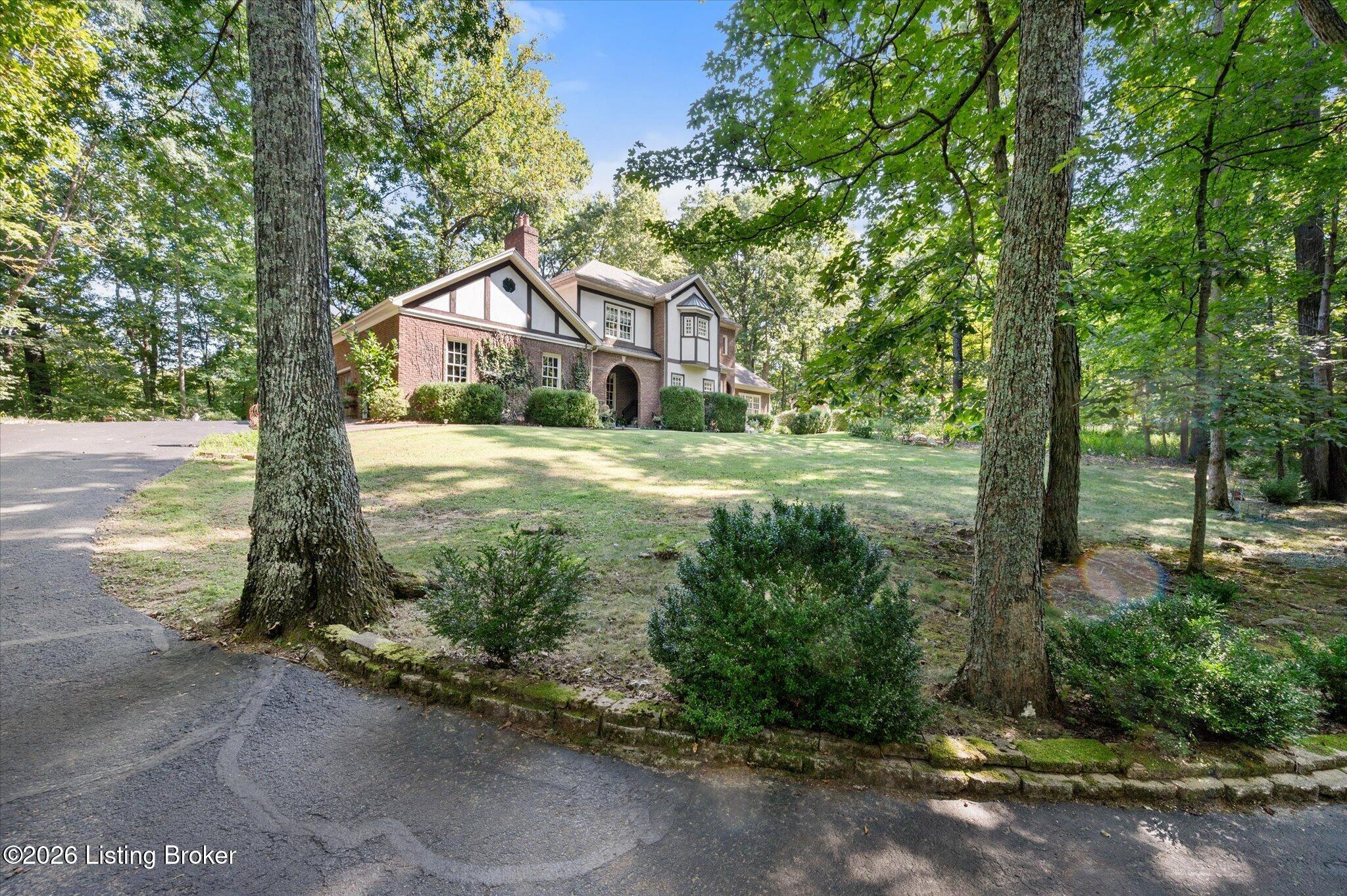 7101 Hickory Valley Rd — photo