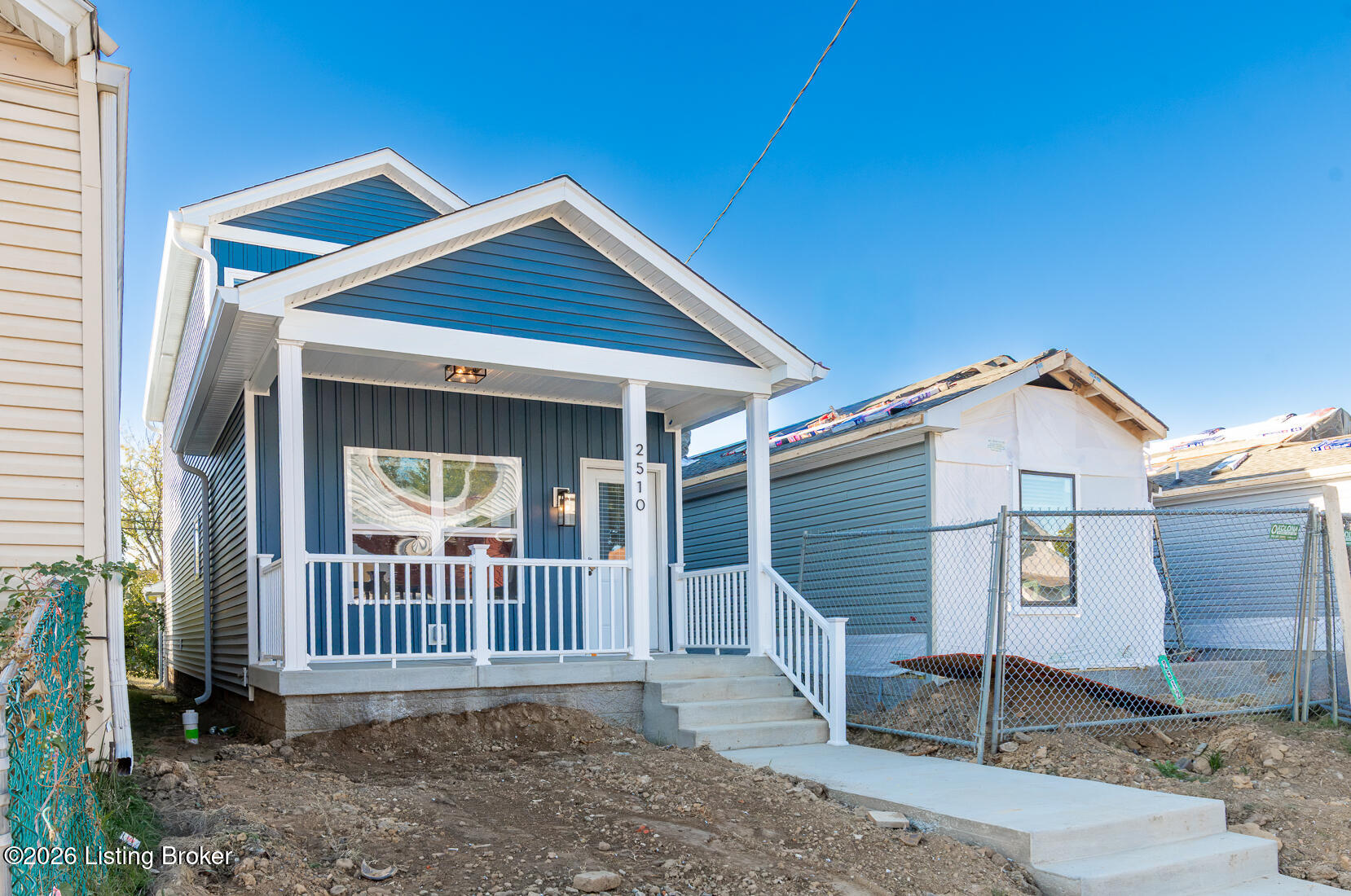 2510 Elliott Ave — photo