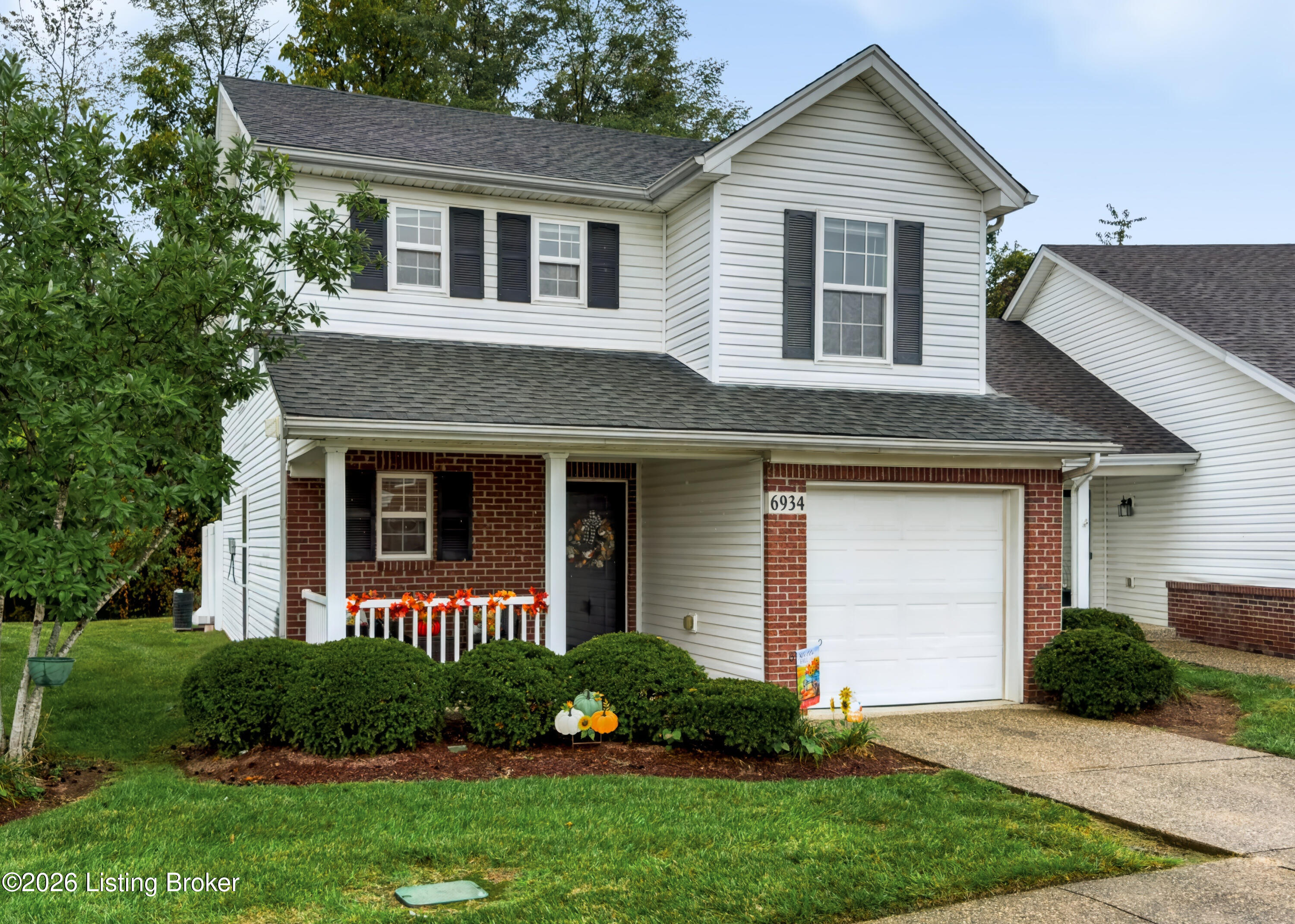 6934 Arbor Creek Dr, Louisville, KY 40228 | Realty.com